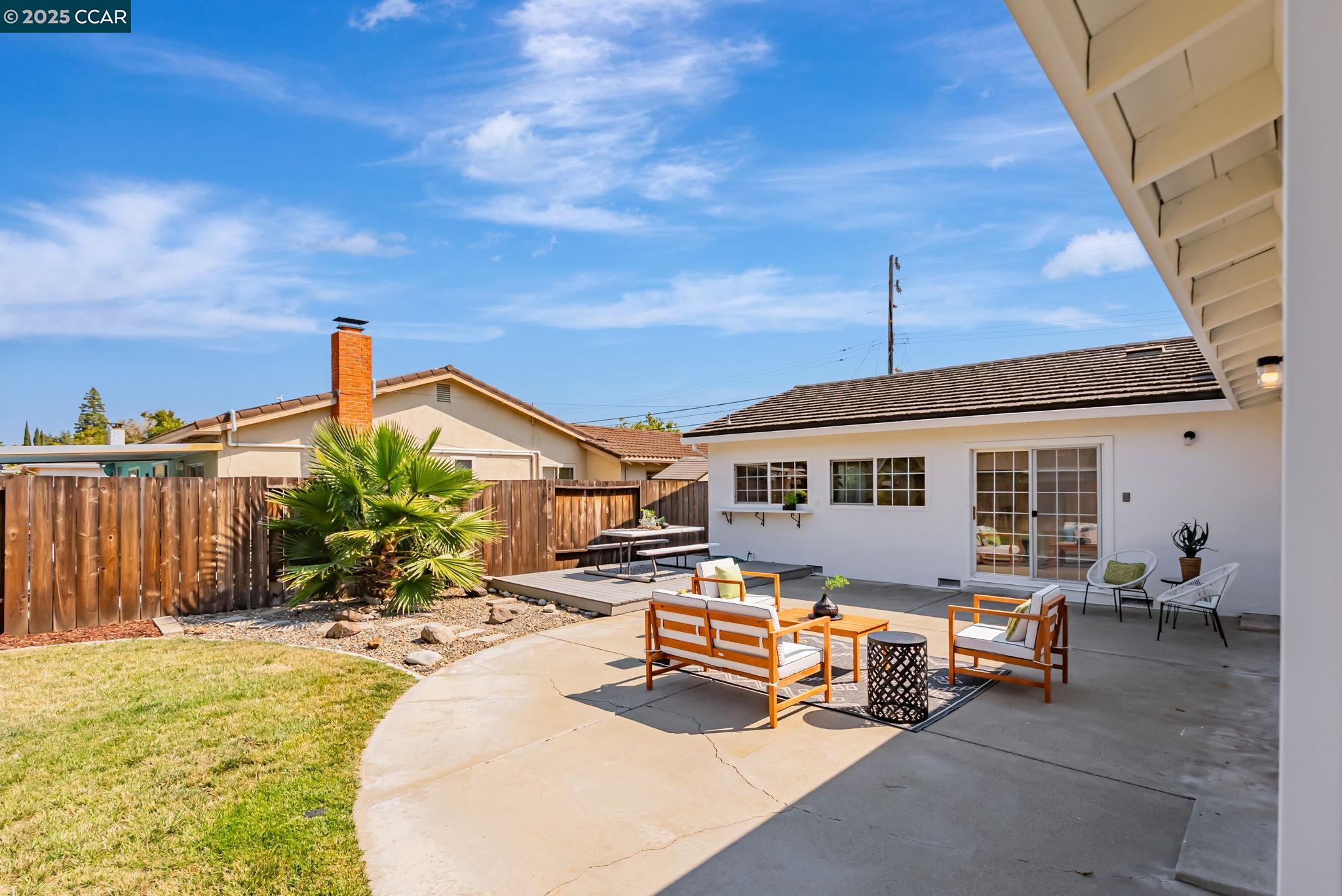 Detail Gallery Image 46 of 47 For 1836 Boxwood Dr, Concord,  CA 94519 - 4 Beds | 2 Baths