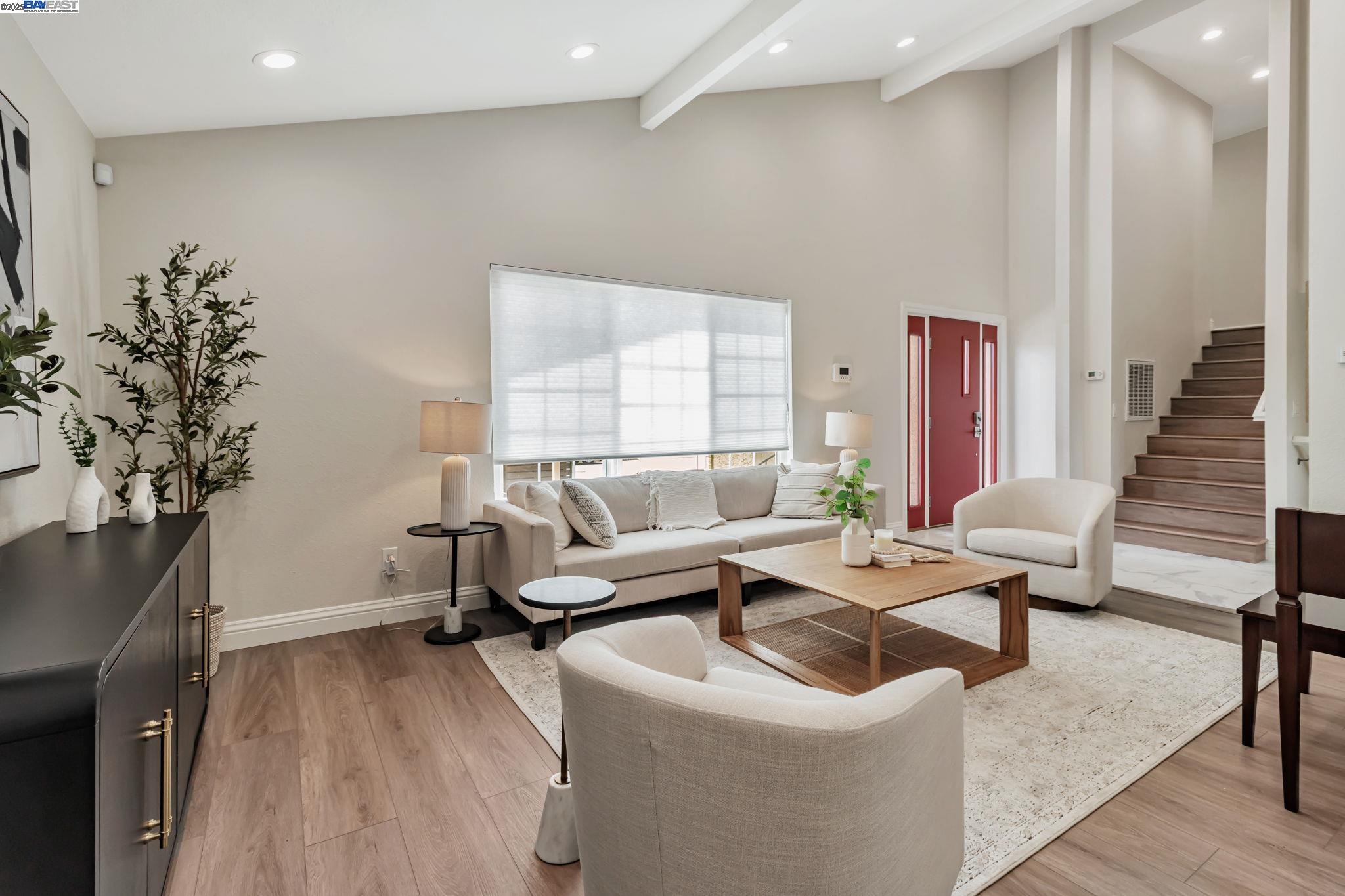 Front Image Thumbnail for BE41099924