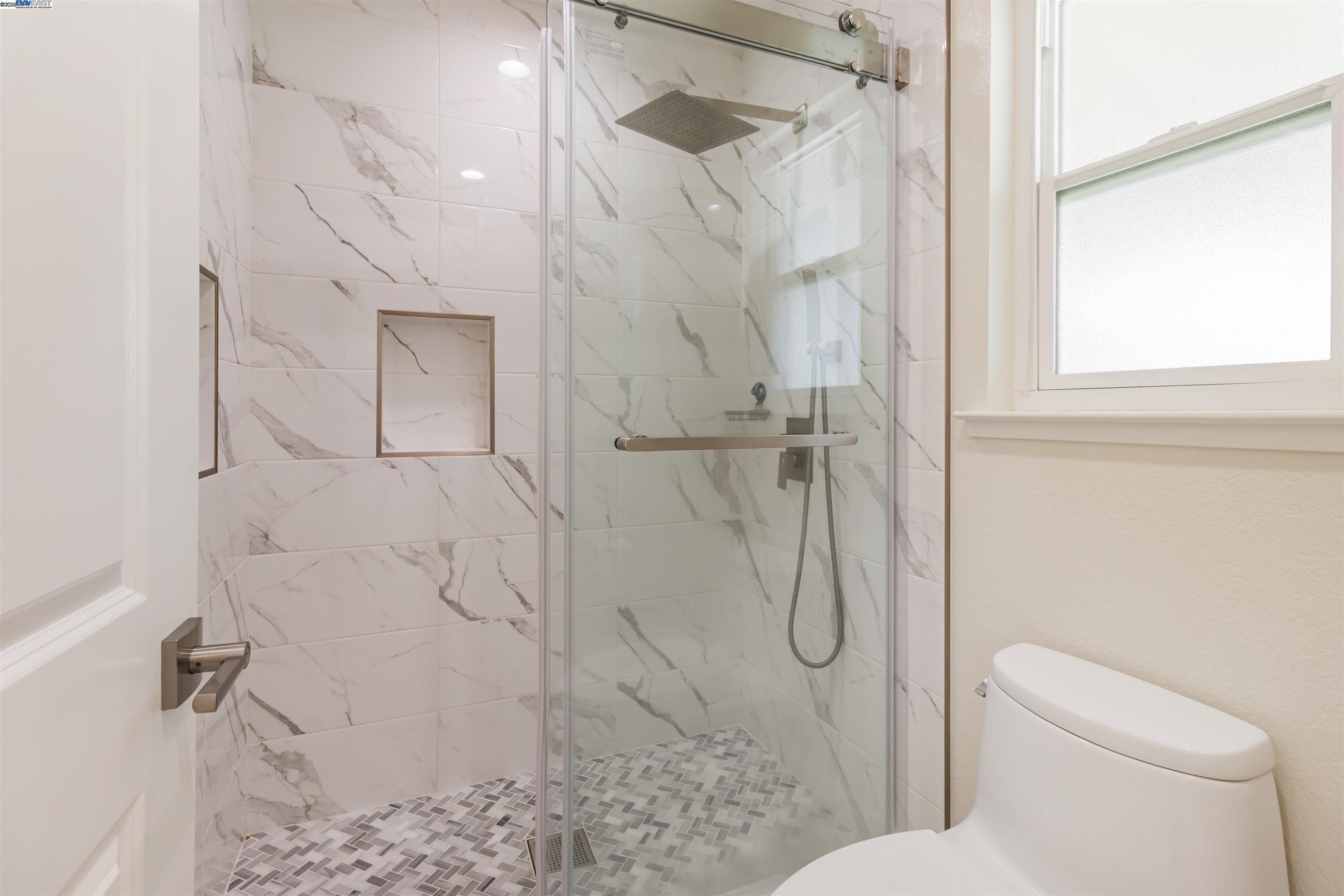 Detail Gallery Image 13 of 50 For 597 Singley Dr, Milpitas,  CA 95035 - 4 Beds | 2/1 Baths