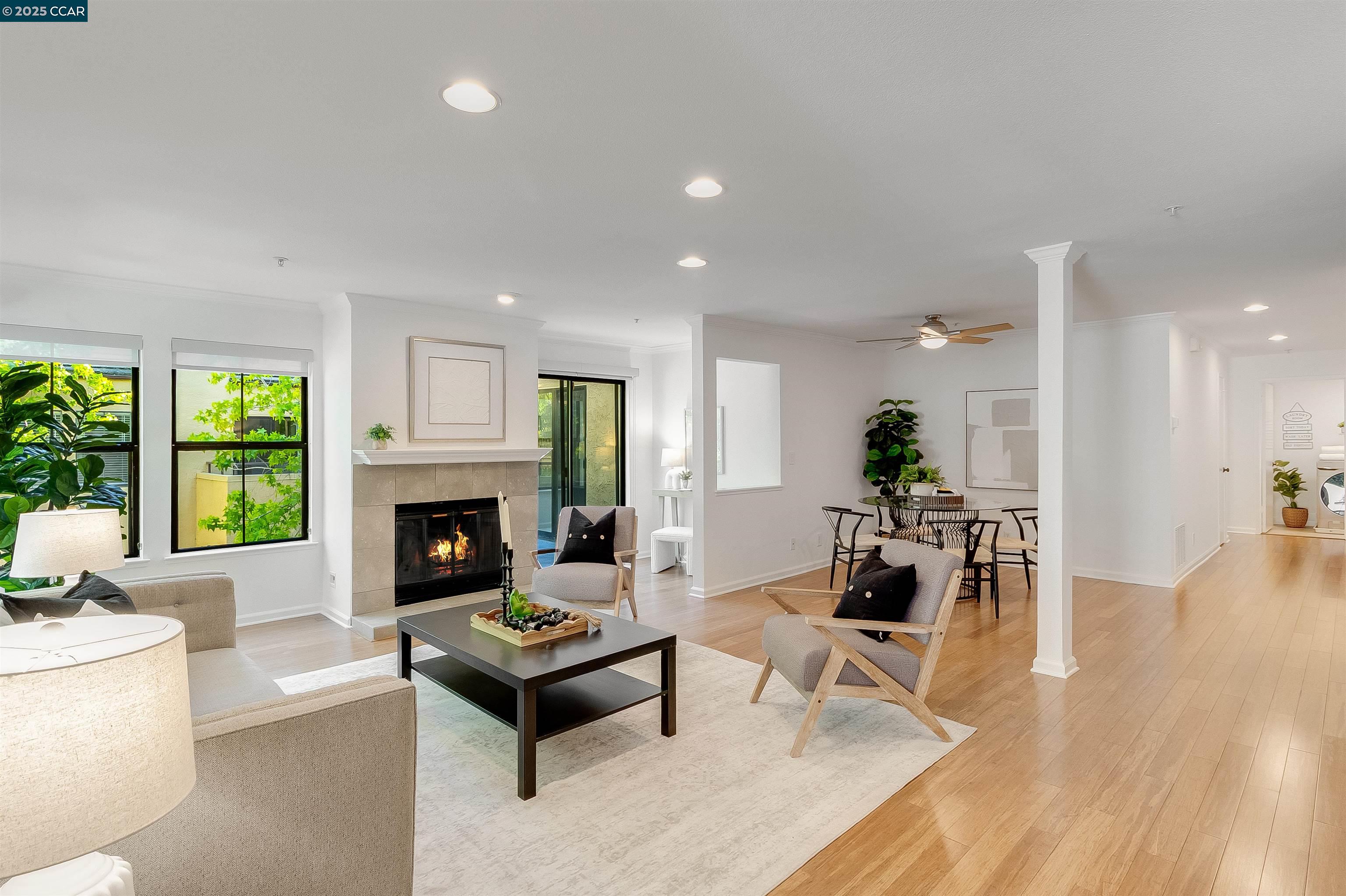Detail Gallery Image 17 of 60 For 3279 Mt Diablo Ct #4,  Lafayette,  CA 94549 - 2 Beds | 2 Baths