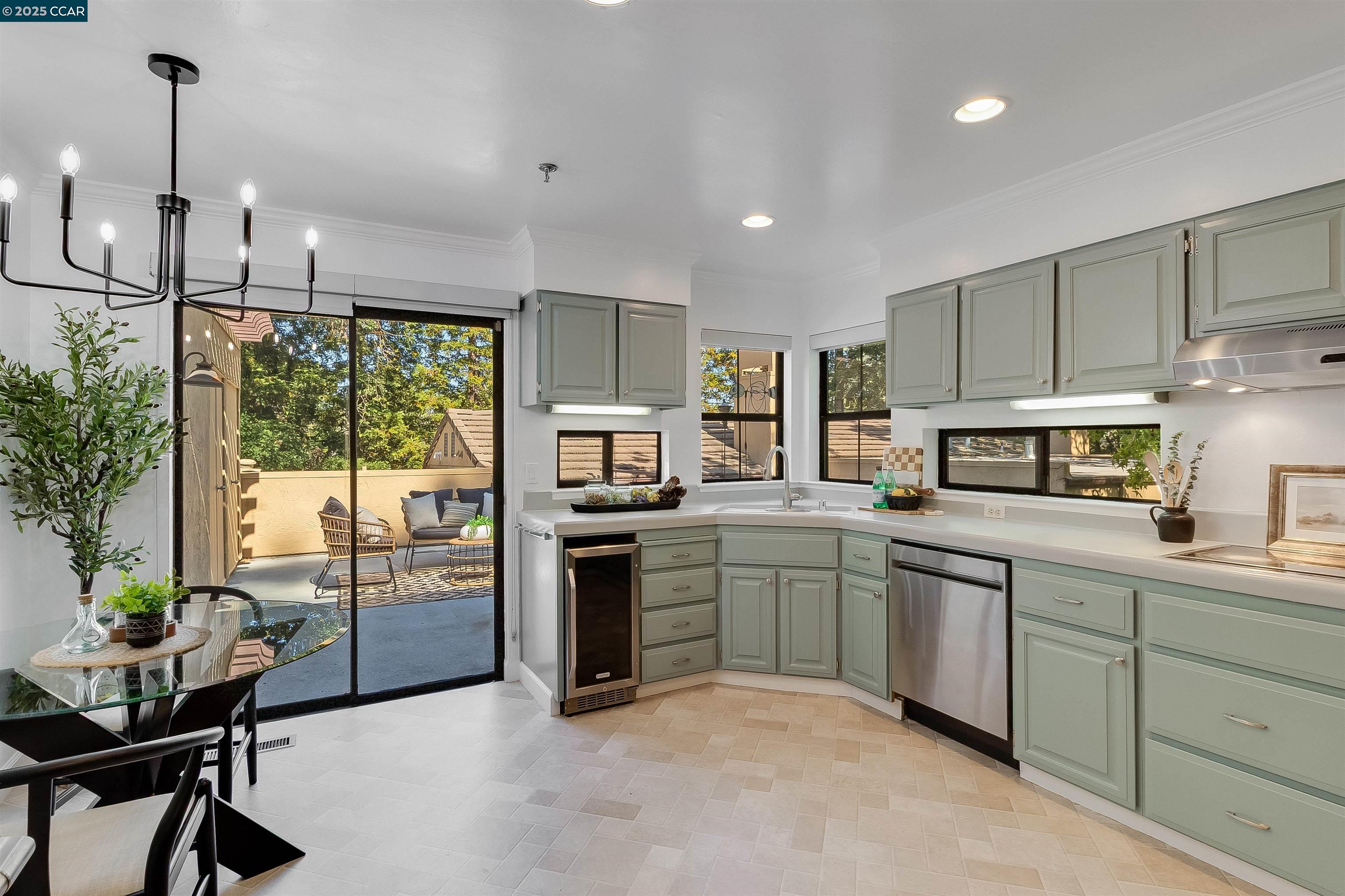 Detail Gallery Image 26 of 60 For 3279 Mt Diablo Ct #4,  Lafayette,  CA 94549 - 2 Beds | 2 Baths