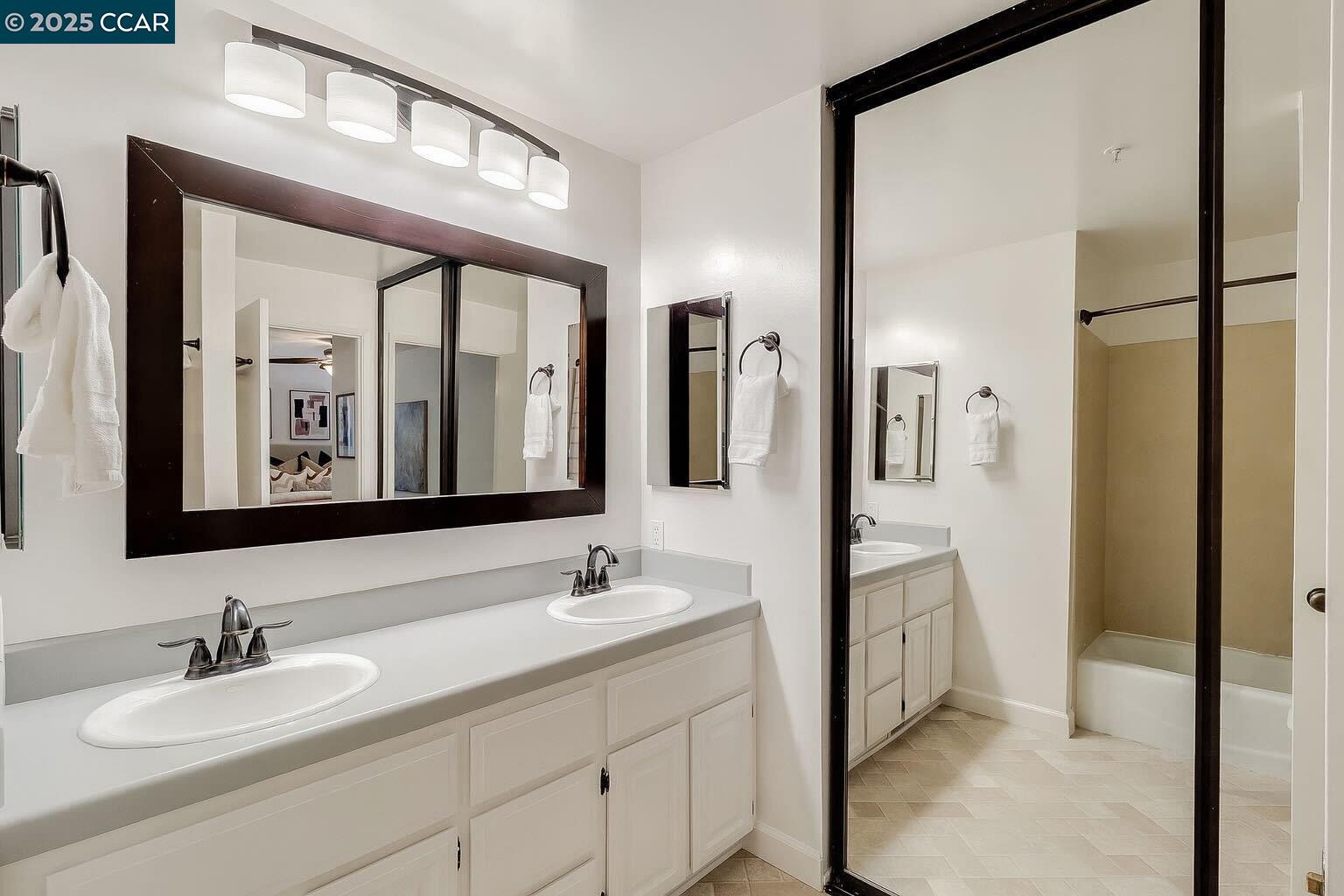 Detail Gallery Image 44 of 60 For 3279 Mt Diablo Ct #4,  Lafayette,  CA 94549 - 2 Beds | 2 Baths