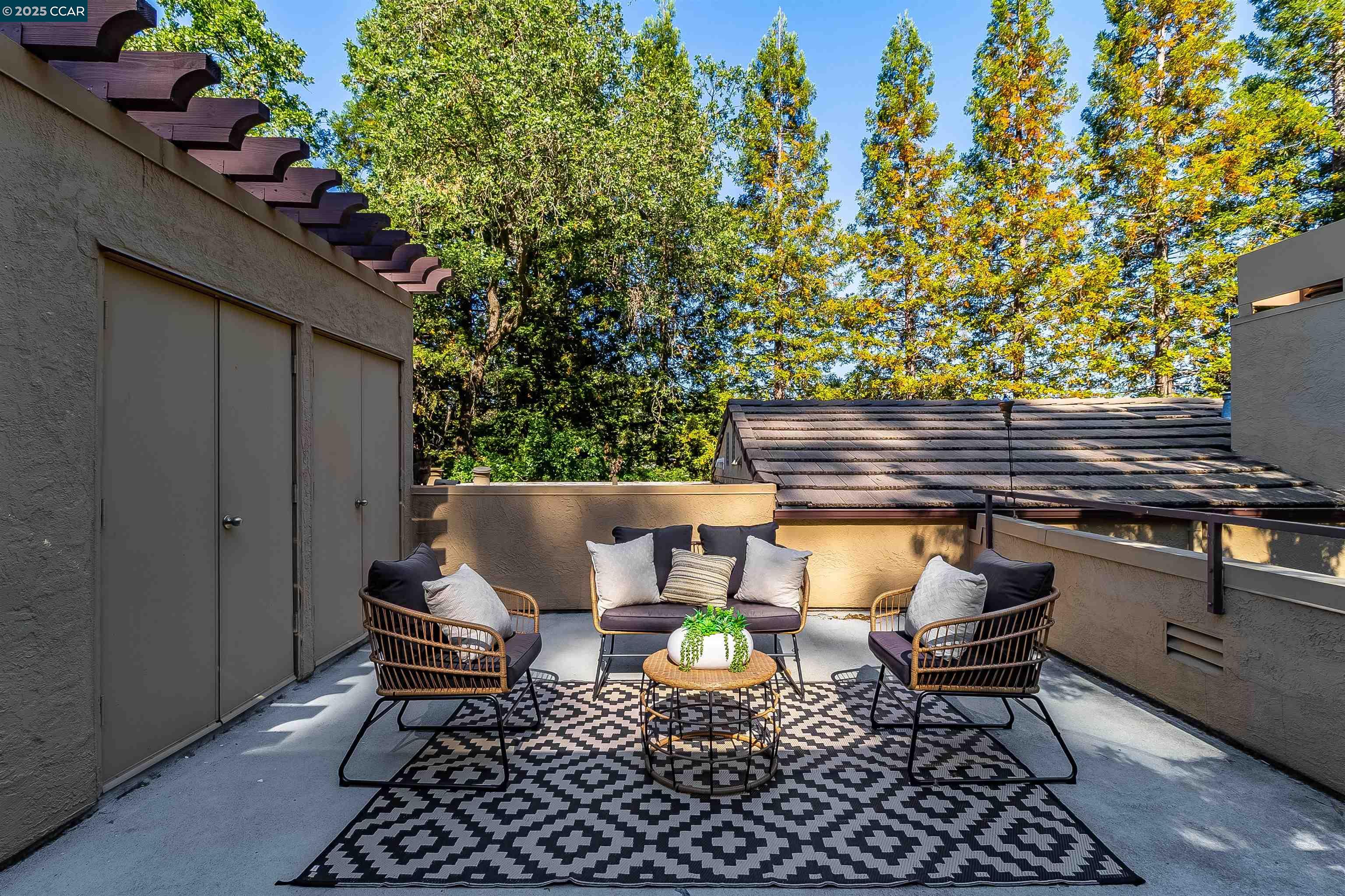 Detail Gallery Image 50 of 60 For 3279 Mt Diablo Ct #4,  Lafayette,  CA 94549 - 2 Beds | 2 Baths