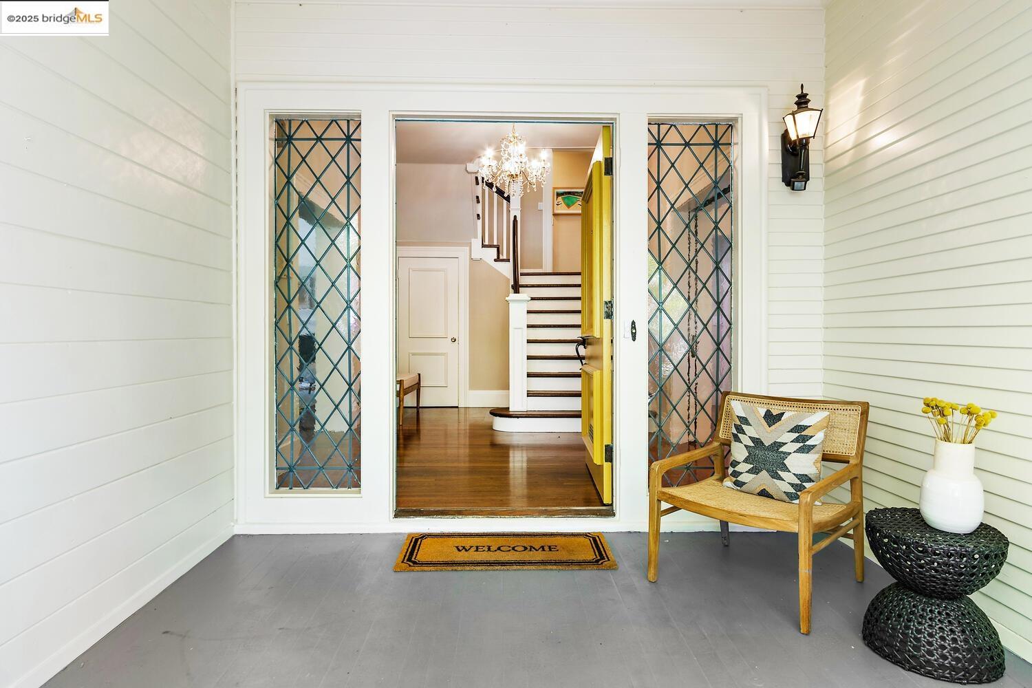 Detail Gallery Image 5 of 60 For 765 University Ave, Palo Alto,  CA 94301 - 3 Beds | 3/1 Baths