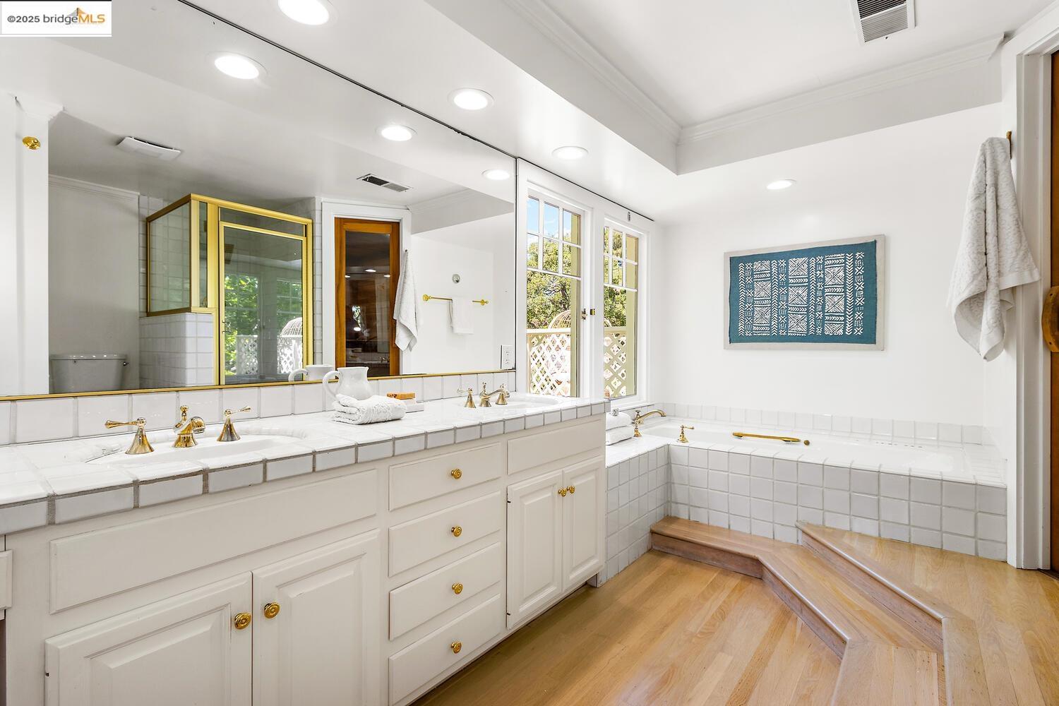 Detail Gallery Image 42 of 60 For 765 University Ave, Palo Alto,  CA 94301 - 3 Beds | 3/1 Baths