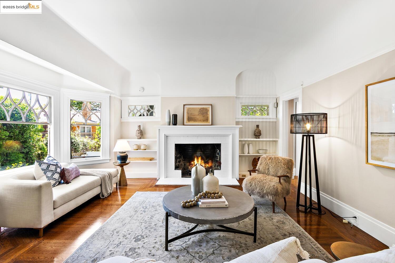 Detail Gallery Image 9 of 60 For 765 University Ave, Palo Alto,  CA 94301 - 3 Beds | 3/1 Baths