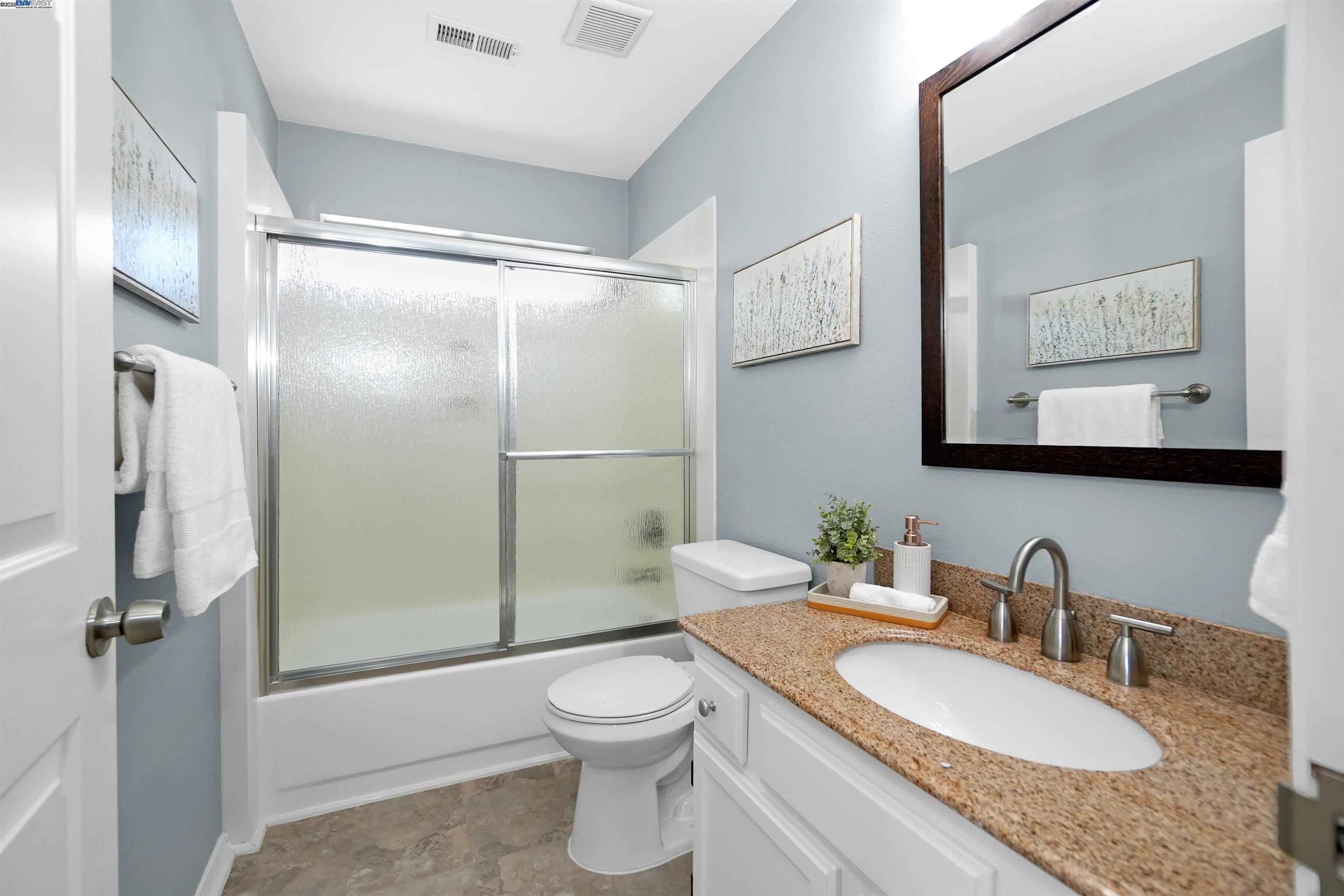 Detail Gallery Image 36 of 52 For 24948 Campus Dr, Hayward,  CA 94542 - 4 Beds | 3 Baths