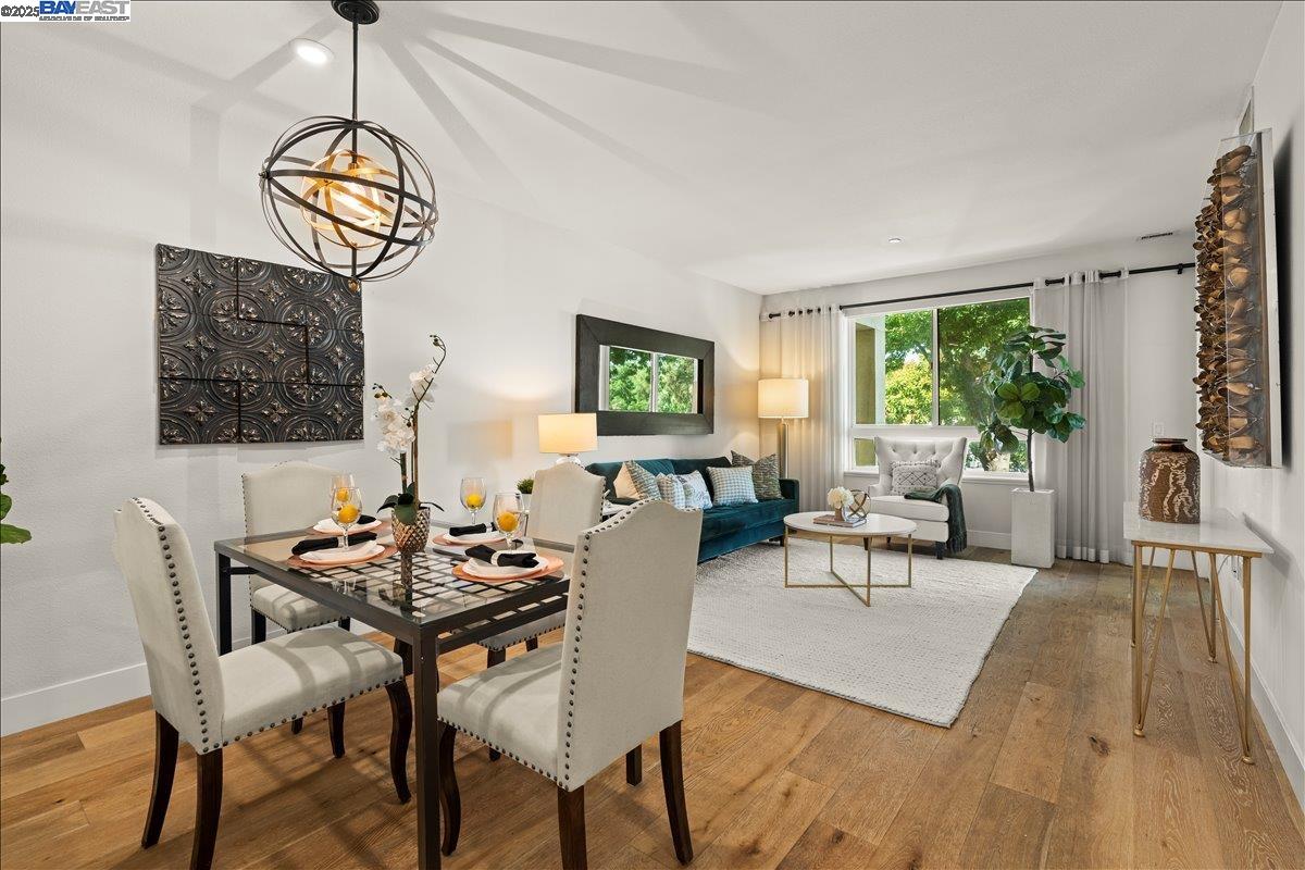 Detail Gallery Image 7 of 20 For 1101 W El Camino #209,  Mountain View,  CA 94040-2746 - 1 Beds | 1/1 Baths