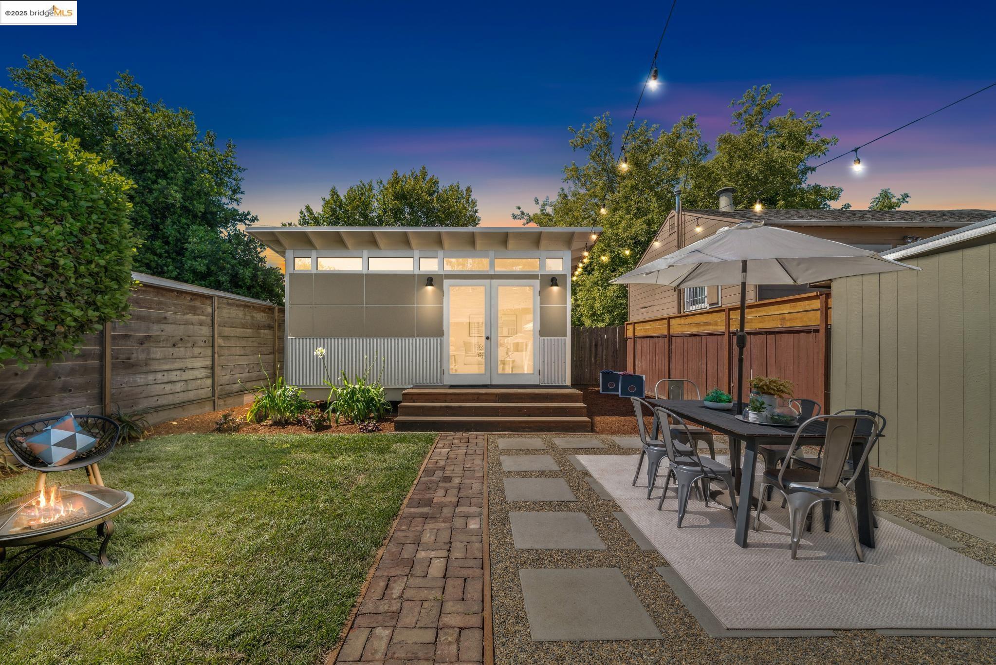 Thumbnail for 879 46th St., Oakland, CA 94608