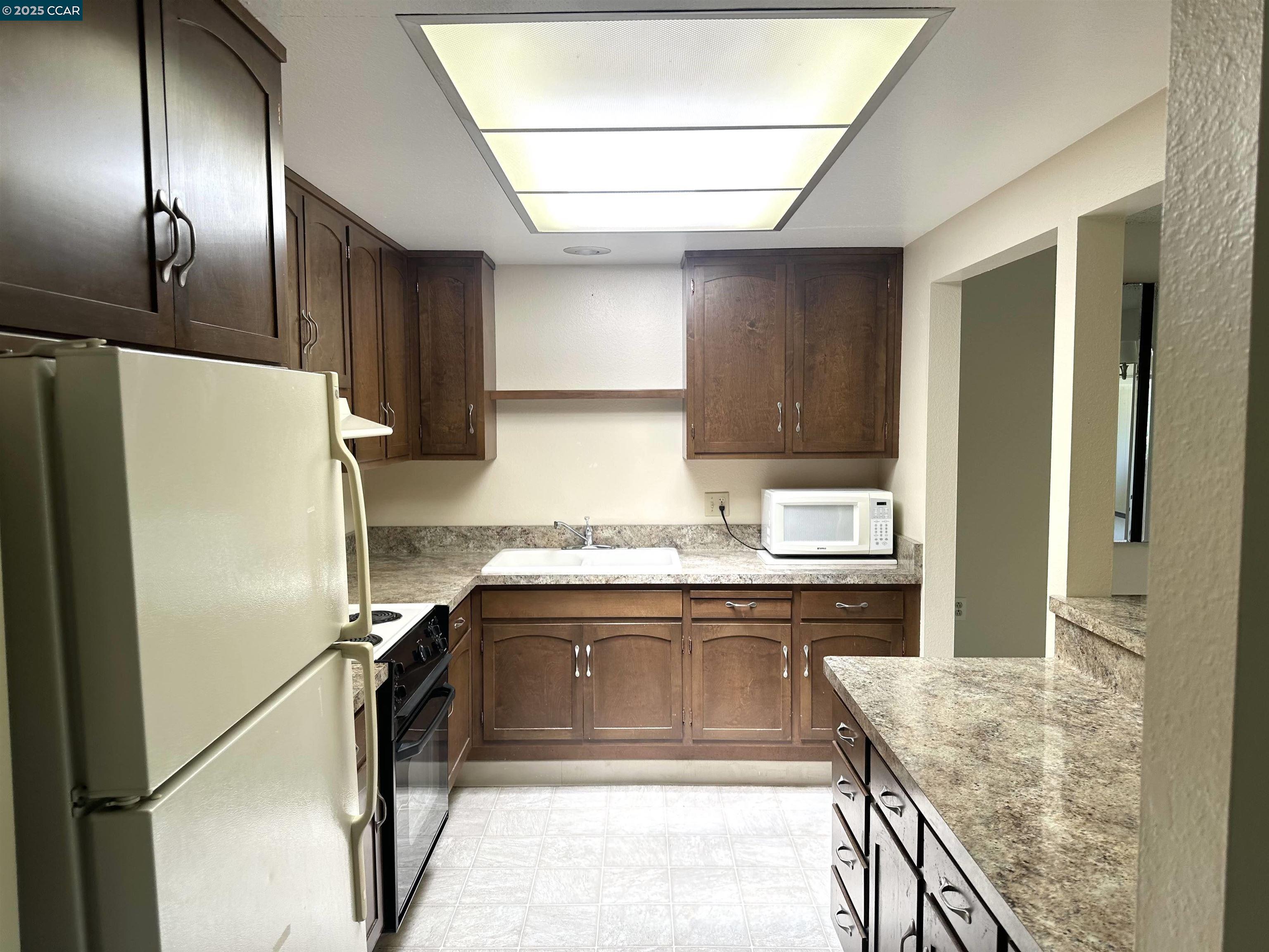 Photo #13: 41099970 Listing: Photo #13
