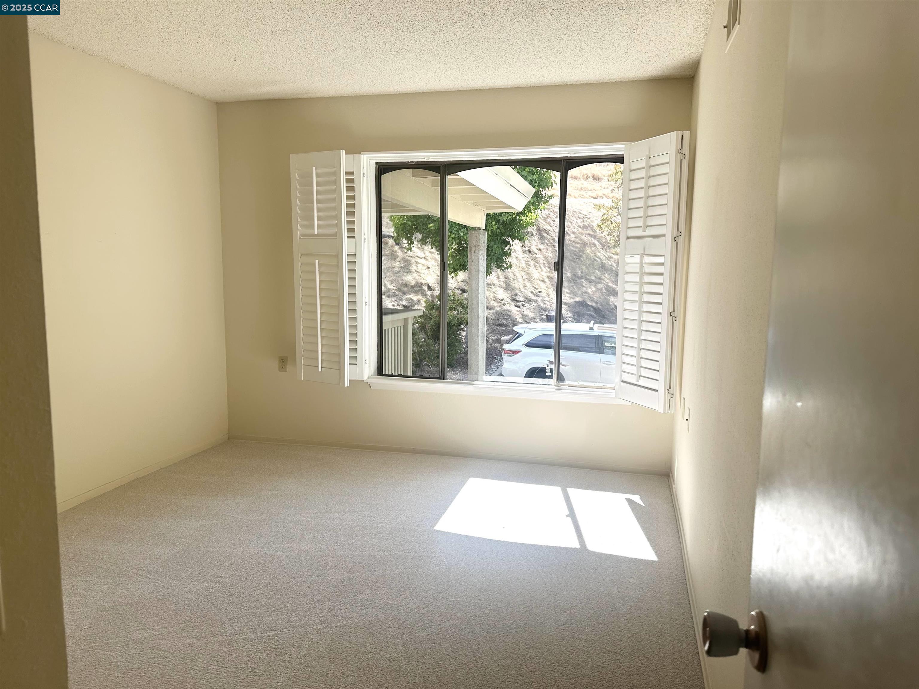Photo #14: 41099970 Listing: Photo #14