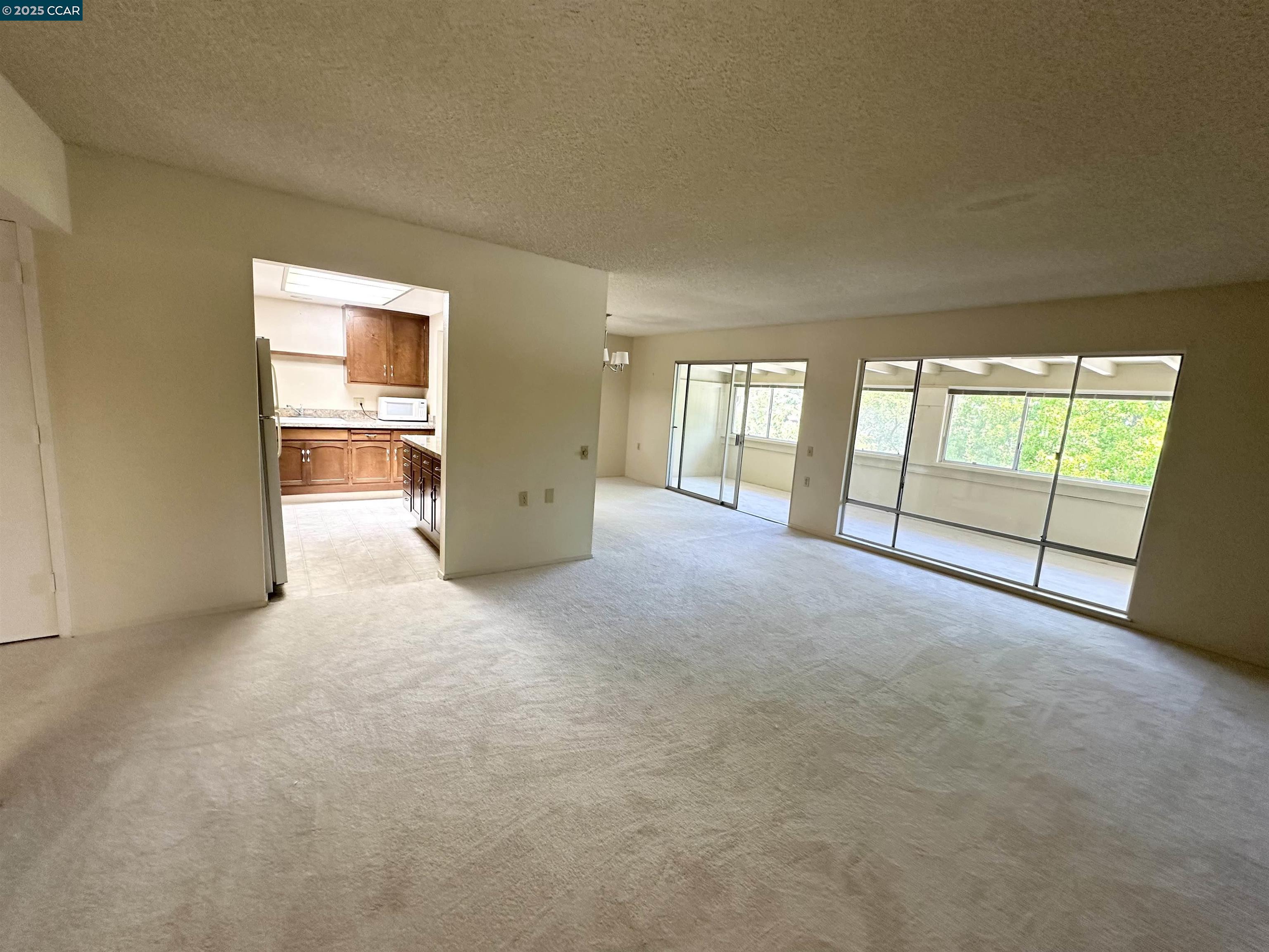 Photo #8: 41099970 Listing: Photo #8