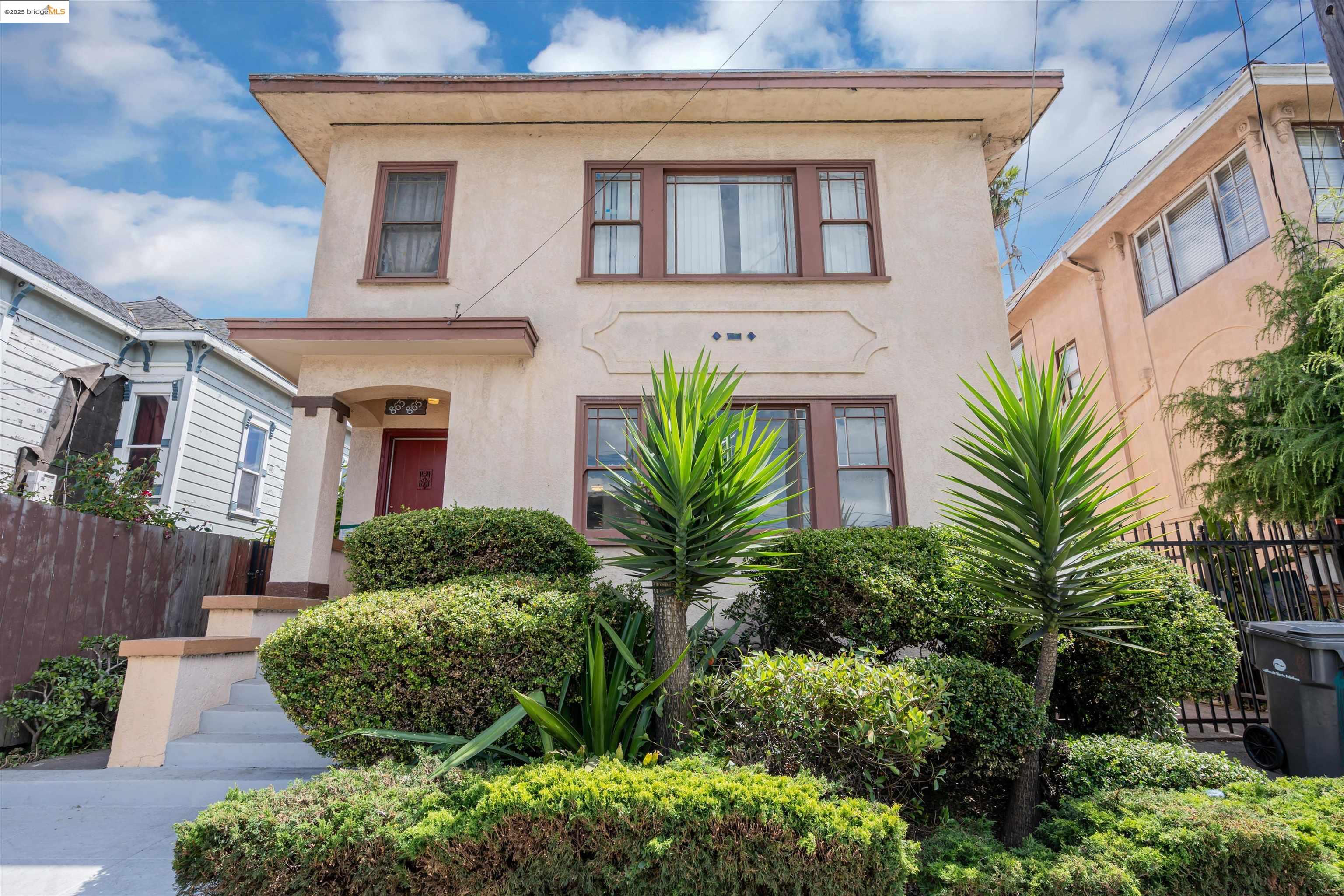 865 40th, Oakland, California 94608, 2 Bedrooms Bedrooms, 4 Rooms Rooms,1 BathroomBathrooms,Residential Lease,For Rent,865 40th,41099971
