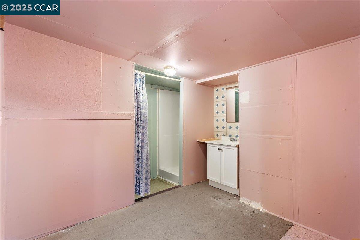 Detail Gallery Image 24 of 28 For 1445 152nd Ave, San Leandro,  CA 94578 - 2 Beds | 1 Baths