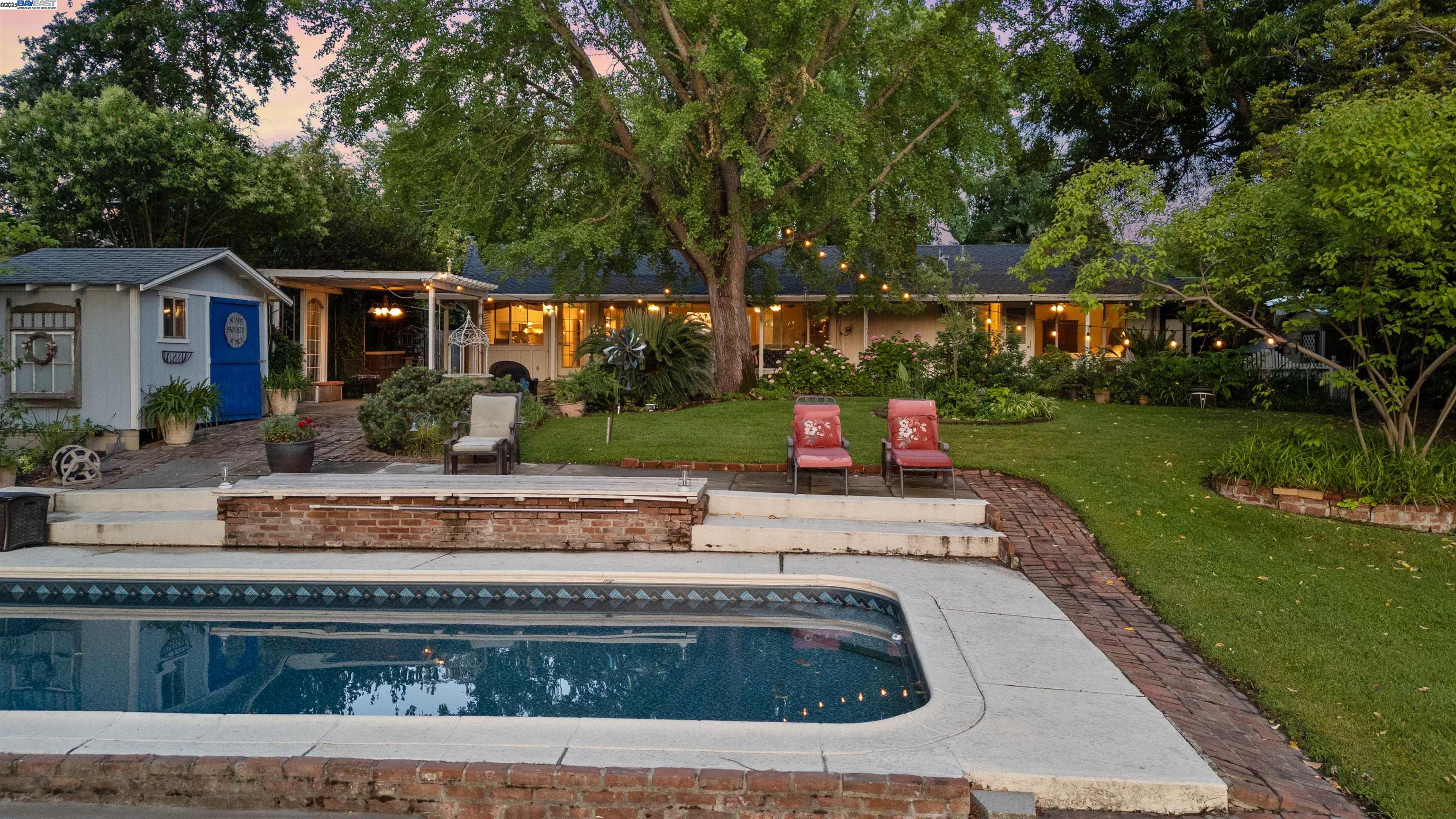 Thumbnail for 410 Brearcliffe Dr, Red Bluff, CA 96080