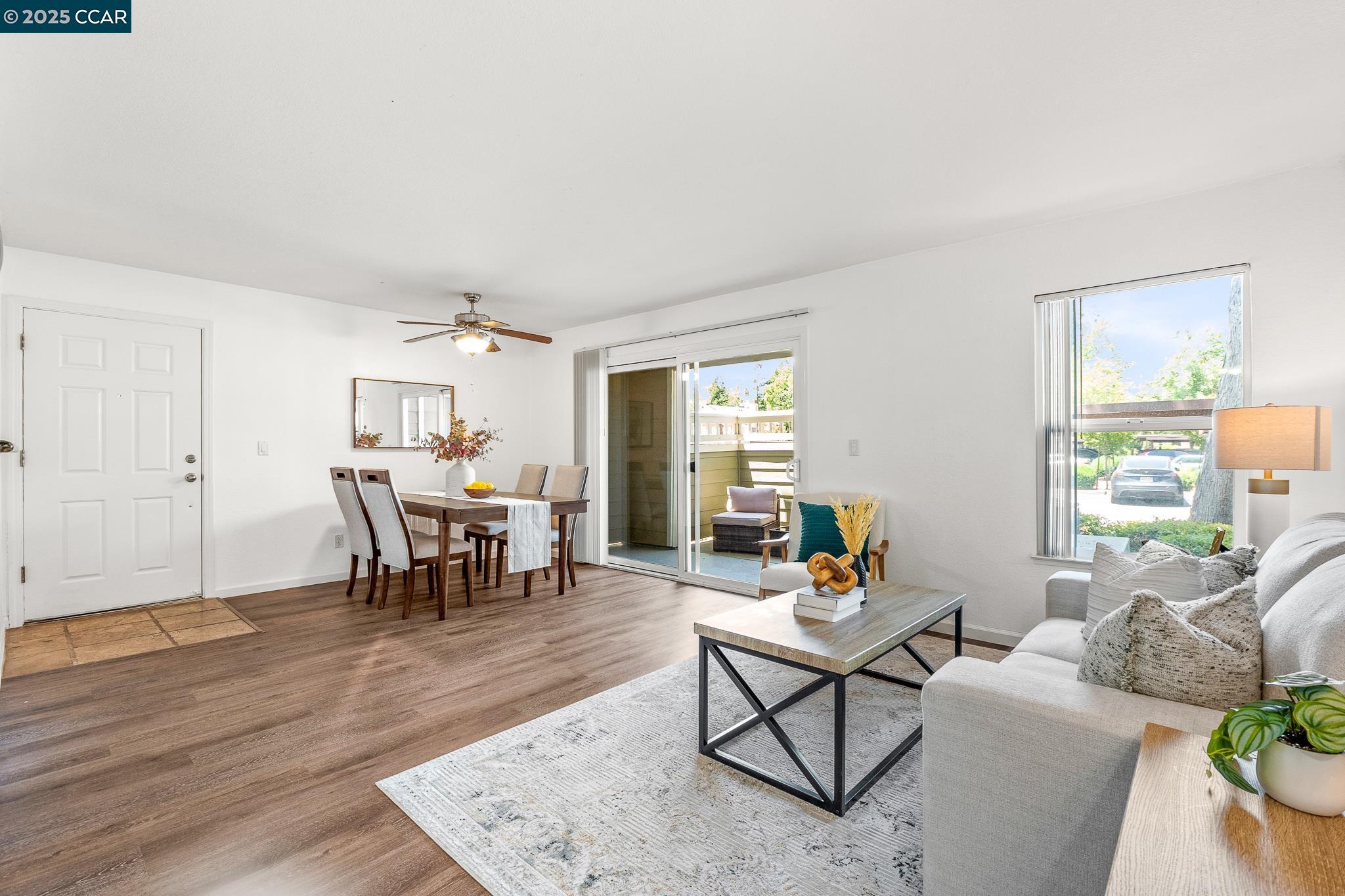 Photo #2: 41100005 Listing 