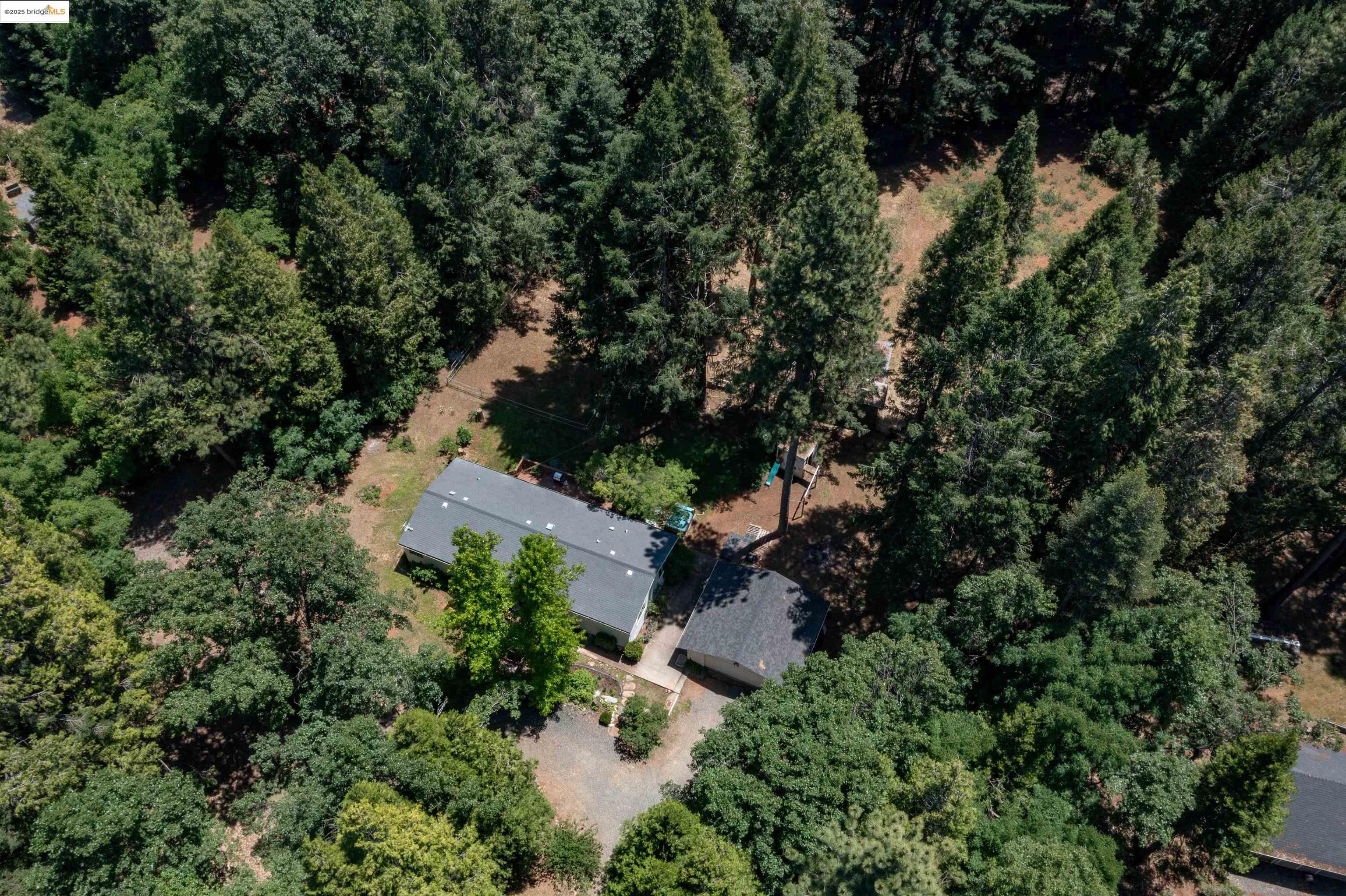 Detail Gallery Image 3 of 41 For 21060 Echo Ridge Ct, Foresthill,  CA 95631 - 3 Beds | 2 Baths
