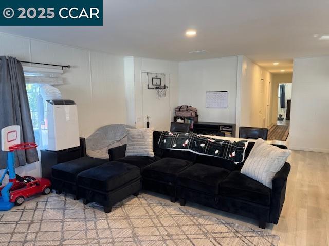 Detail Gallery Image 3 of 22 For 3505 Gateway Rd Spc30e,  Bethel Island,  CA 94511 - 4 Beds | 2 Baths