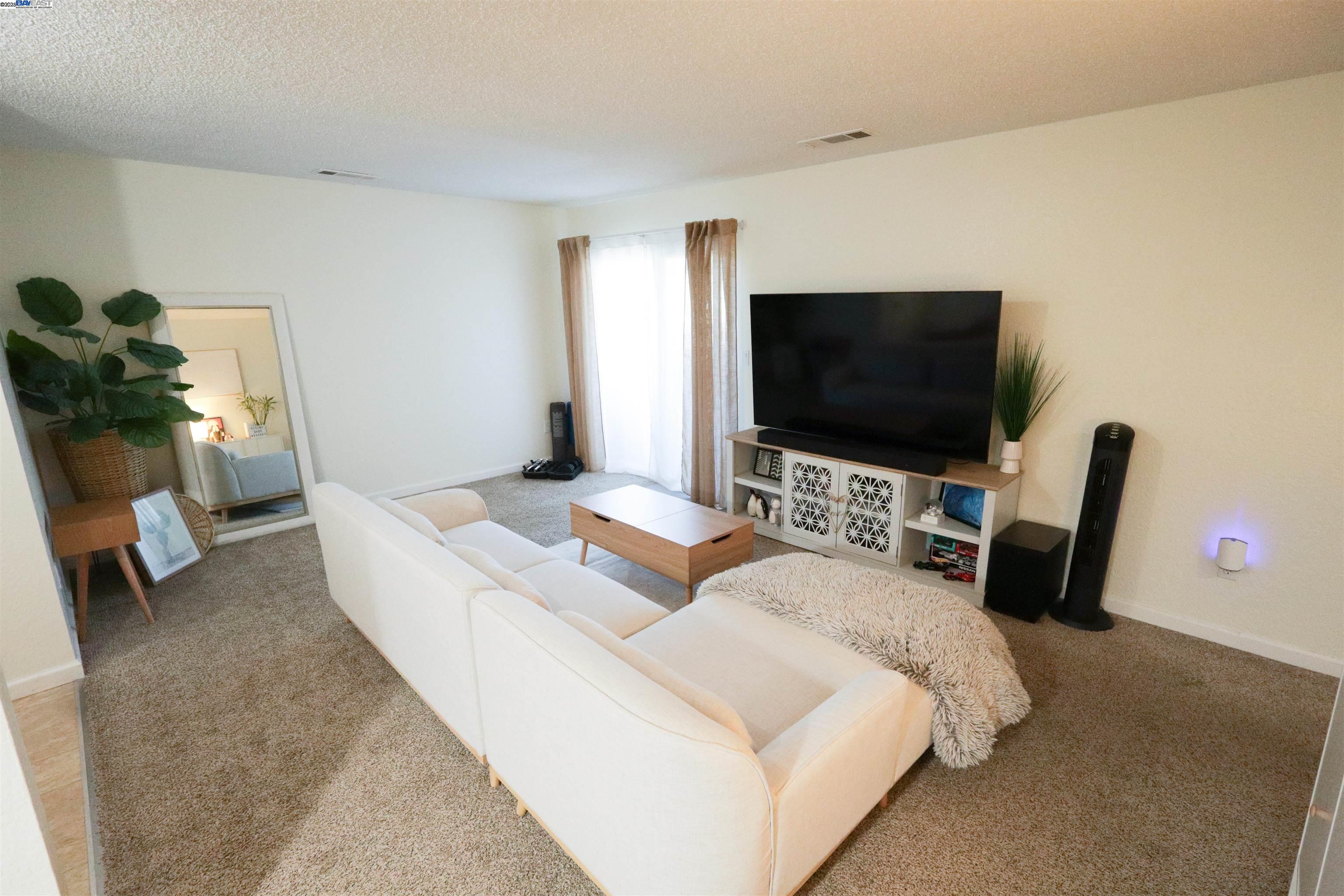 Detail Gallery Image 11 of 11 For 480 Cherry Ln #E,  Manteca,  CA 95337 - 2 Beds | 1 Baths