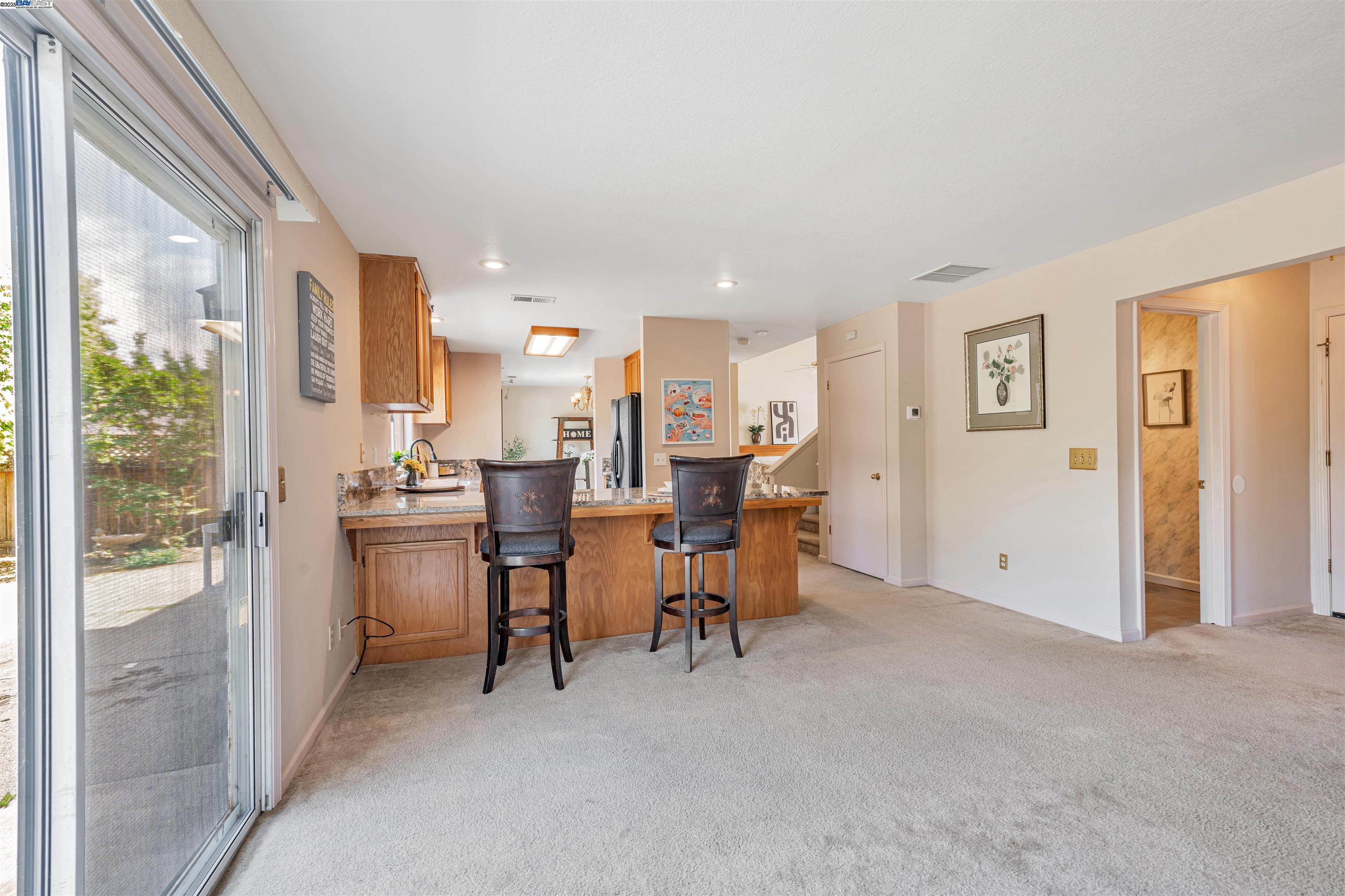 Detail Gallery Image 15 of 38 For 15150 Hollyhock Ct, Lathrop,  CA 95330 - 4 Beds | 2/1 Baths