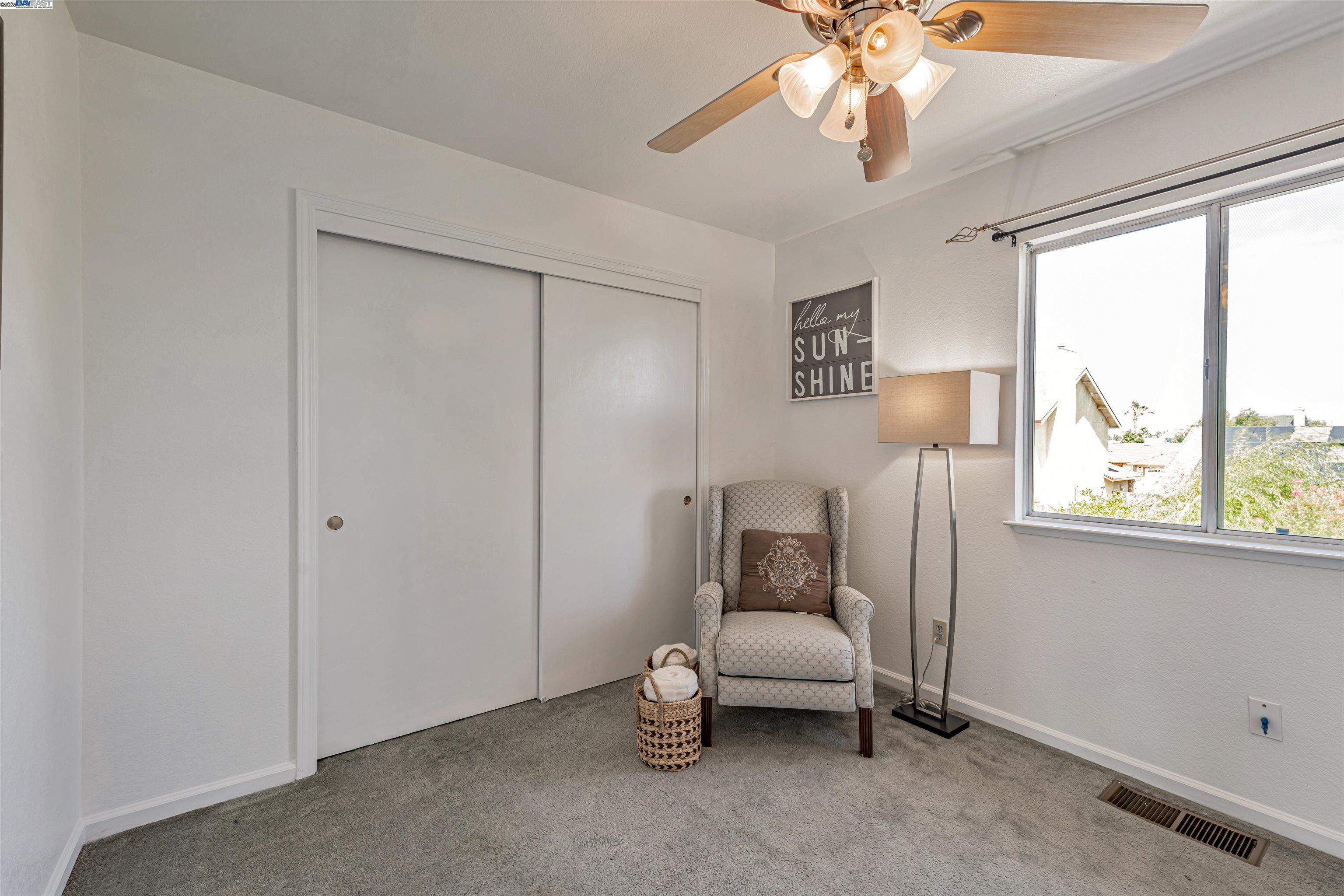 Detail Gallery Image 24 of 38 For 15150 Hollyhock Ct, Lathrop,  CA 95330 - 4 Beds | 2/1 Baths