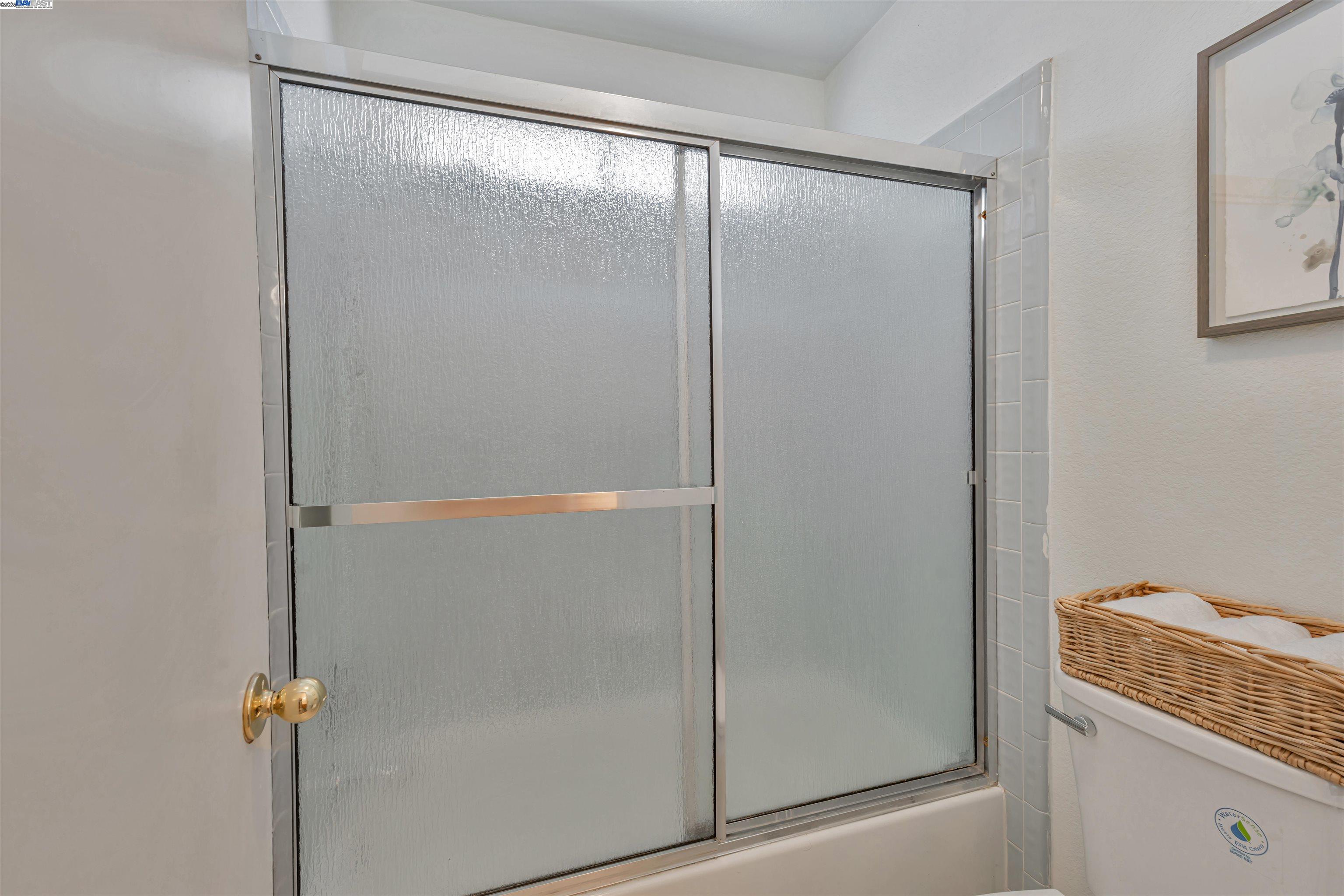 Detail Gallery Image 29 of 38 For 15150 Hollyhock Ct, Lathrop,  CA 95330 - 4 Beds | 2/1 Baths