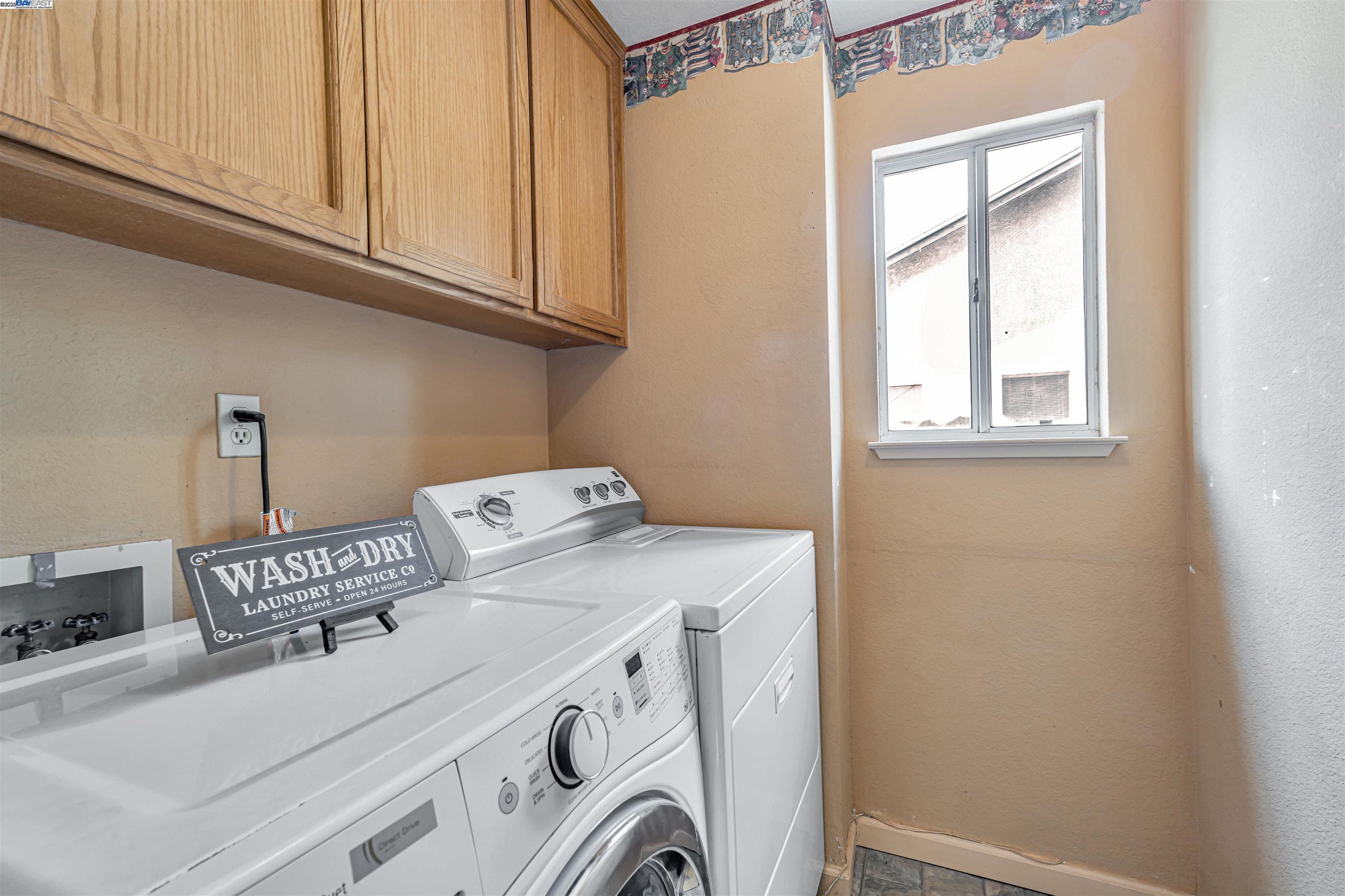 Detail Gallery Image 32 of 38 For 15150 Hollyhock Ct, Lathrop,  CA 95330 - 4 Beds | 2/1 Baths