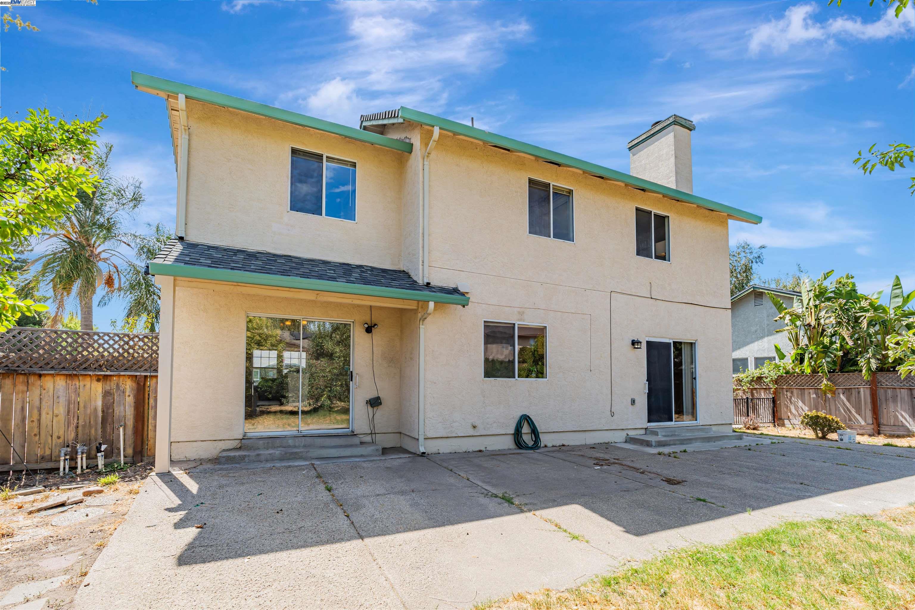 Detail Gallery Image 33 of 38 For 15150 Hollyhock Ct, Lathrop,  CA 95330 - 4 Beds | 2/1 Baths