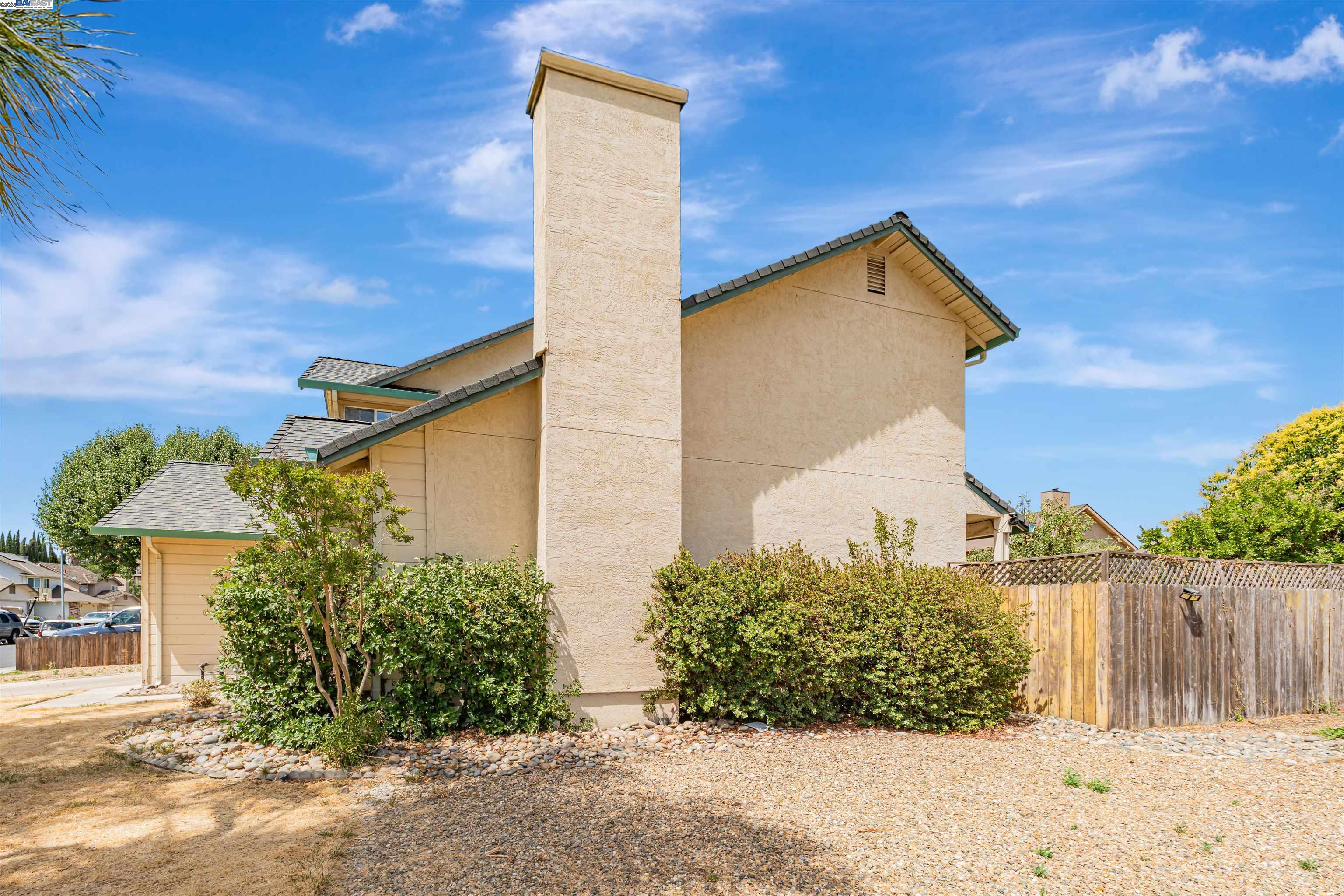 Detail Gallery Image 38 of 38 For 15150 Hollyhock Ct, Lathrop,  CA 95330 - 4 Beds | 2/1 Baths