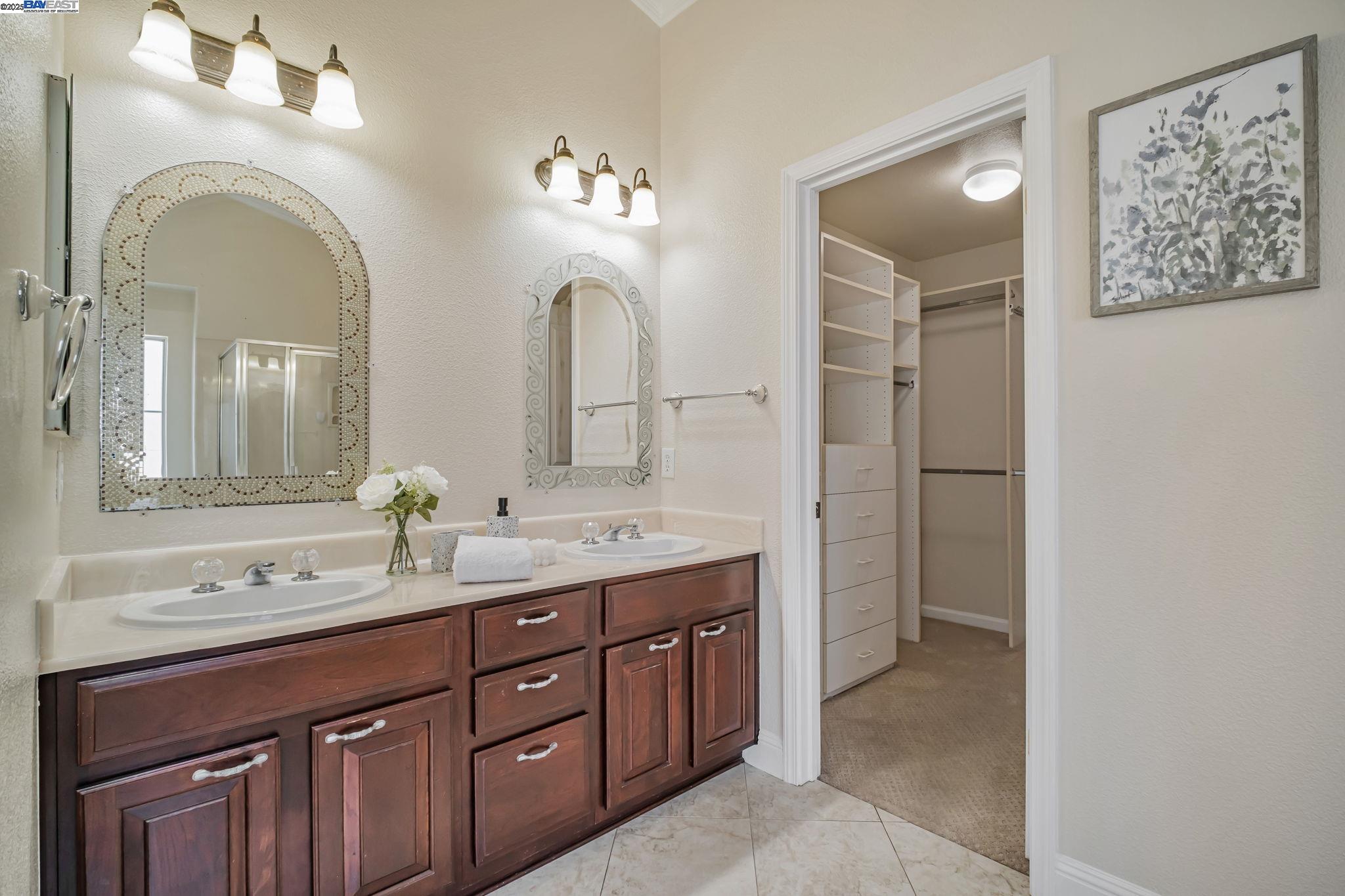 Detail Gallery Image 42 of 53 For 30718 Knight Ct, Union City,  CA 94587 - 5 Beds | 3 Baths