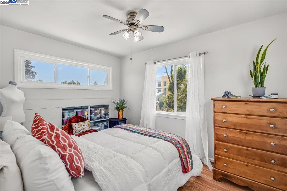 Detail Gallery Image 12 of 21 For 25024 Eden Ave, Hayward,  CA 94545 - 4 Beds | 2 Baths