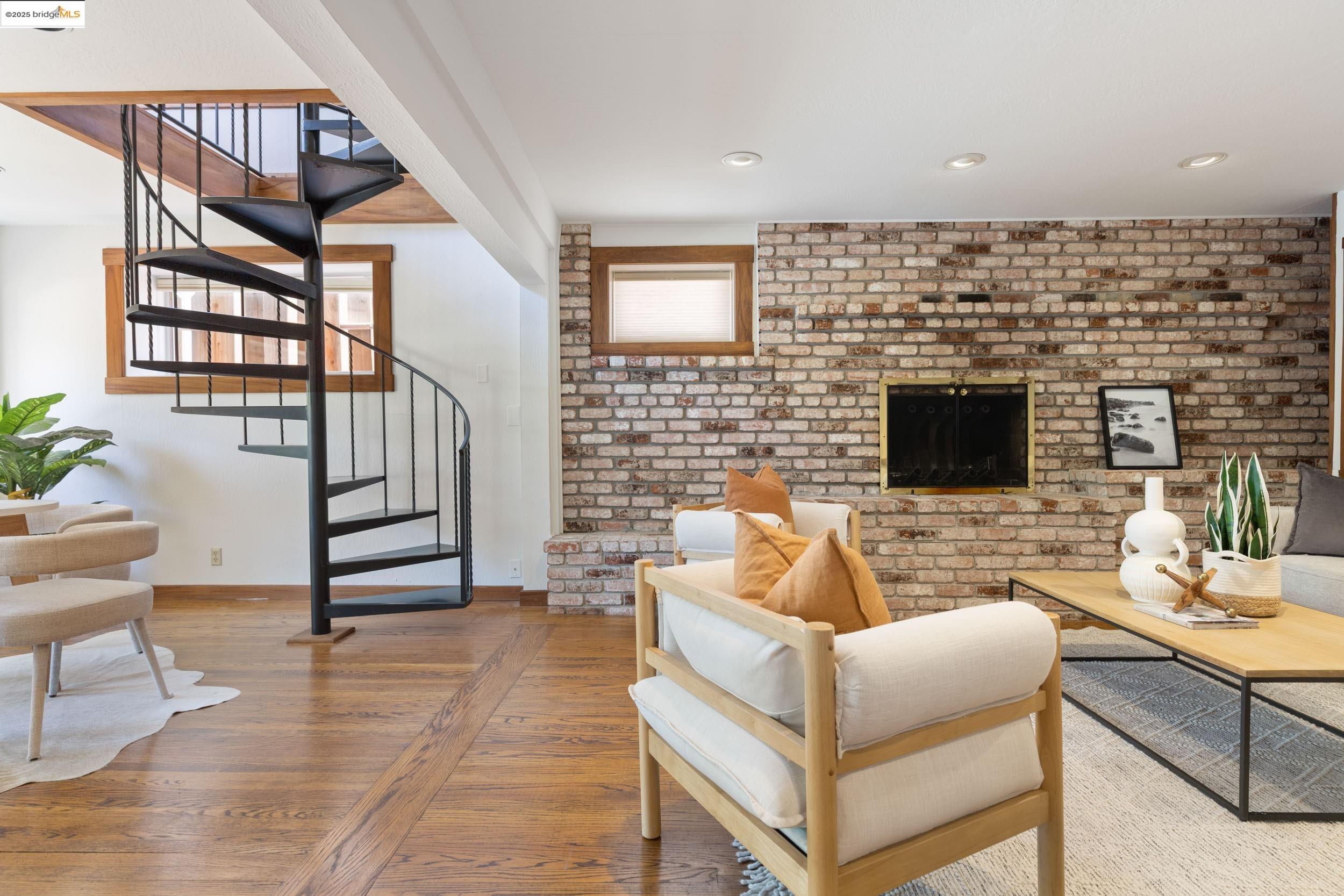 Detail Gallery Image 27 of 50 For 769 Santa Ray Ave, Oakland,  CA 94610 - 3 Beds | 3 Baths