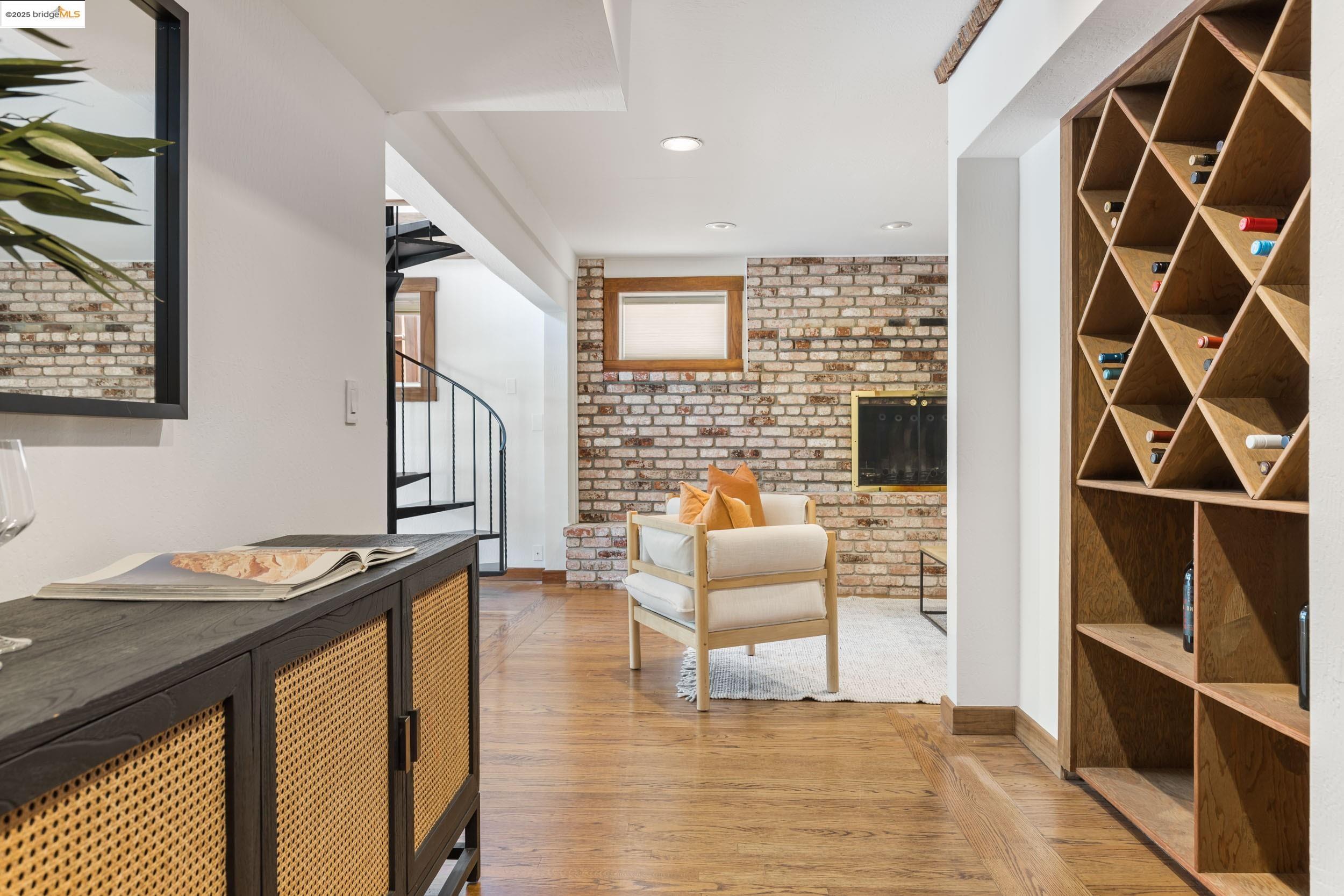 Detail Gallery Image 33 of 50 For 769 Santa Ray Ave, Oakland,  CA 94610 - 3 Beds | 3 Baths
