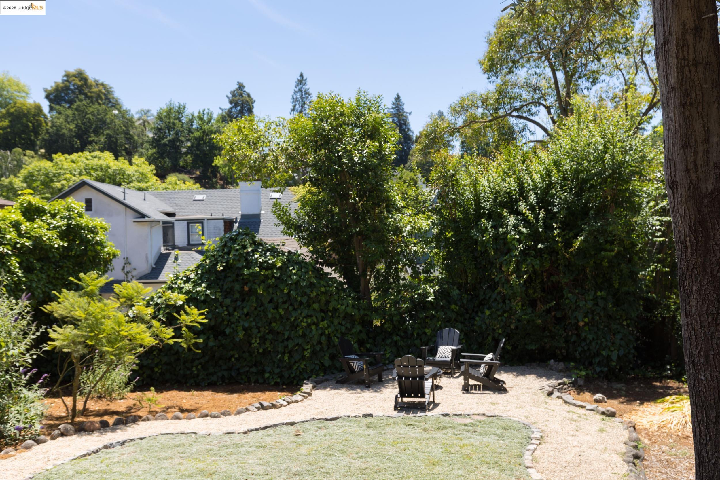 Detail Gallery Image 40 of 50 For 769 Santa Ray Ave, Oakland,  CA 94610 - 3 Beds | 3 Baths