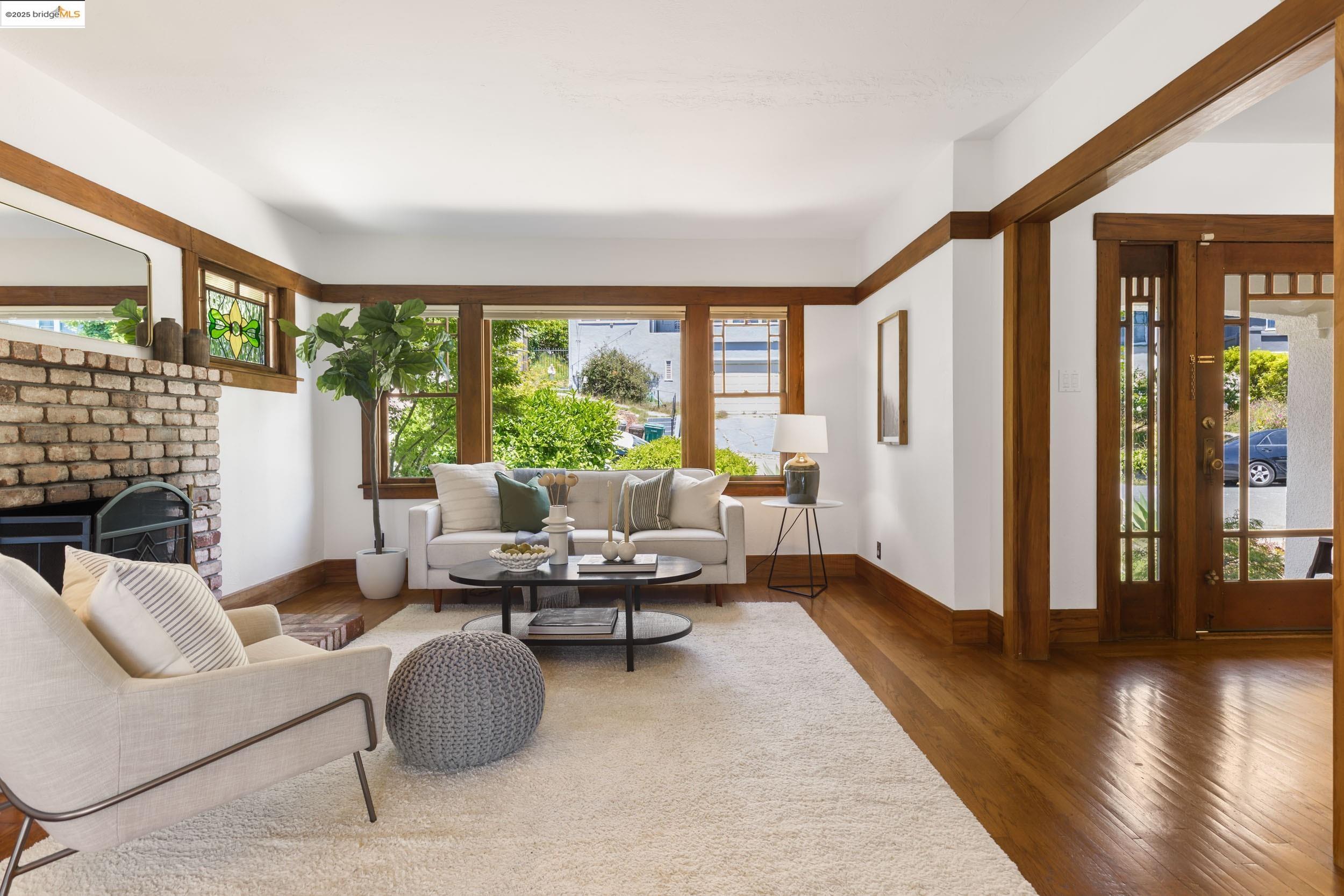 Detail Gallery Image 5 of 50 For 769 Santa Ray Ave, Oakland,  CA 94610 - 3 Beds | 3 Baths