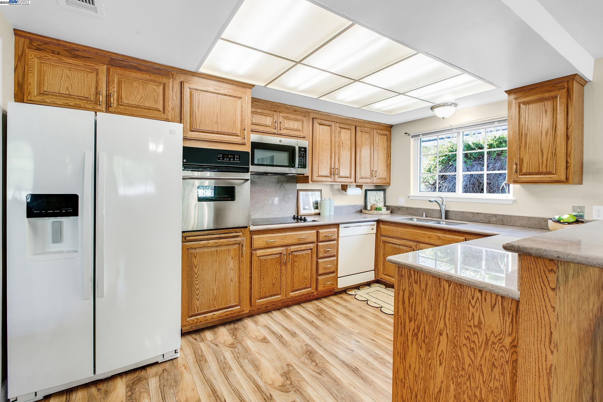 Detail Gallery Image 12 of 40 For 9140 Tangerine St, San Ramon,  CA 94583 - 3 Beds | 2 Baths