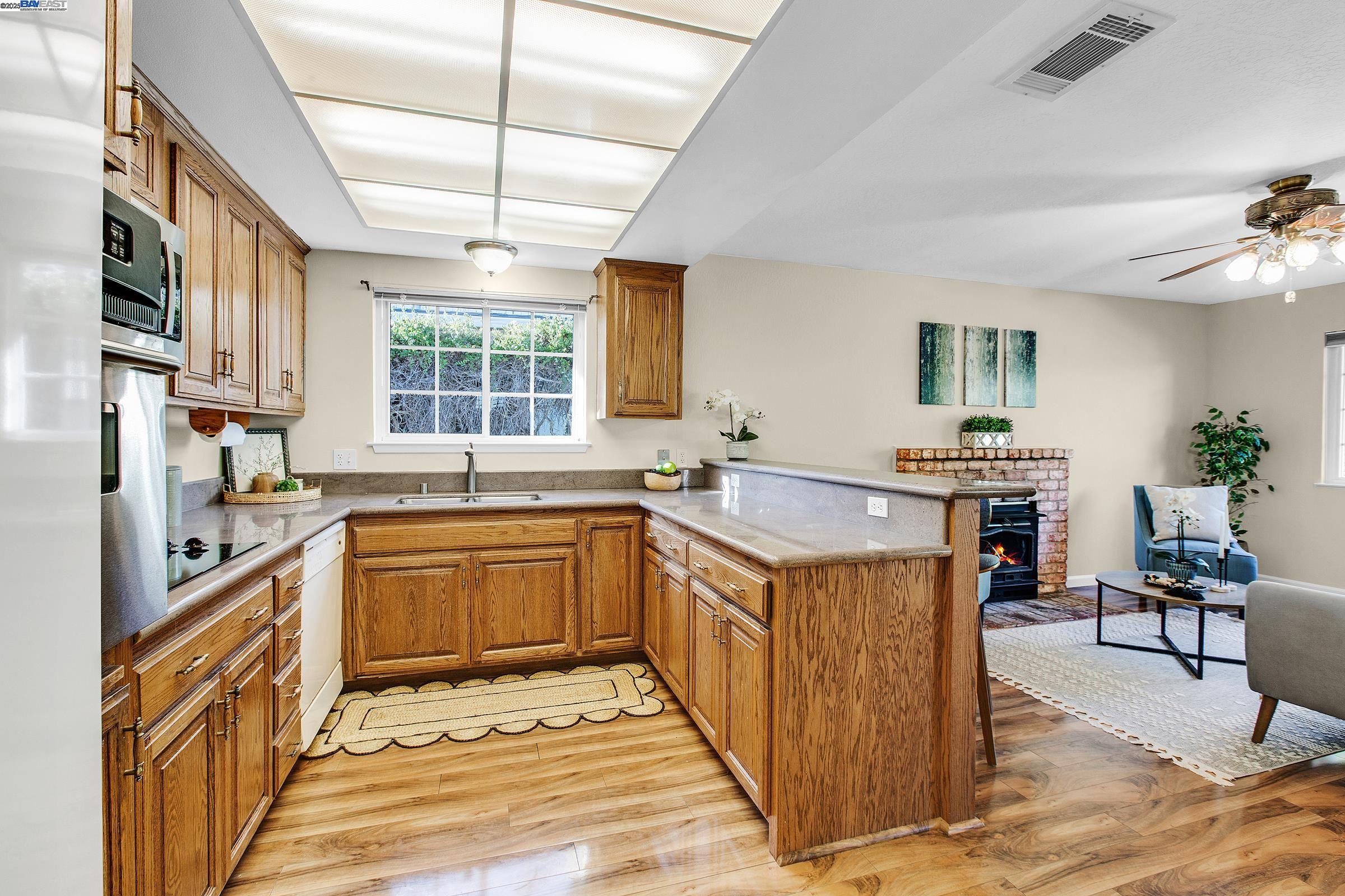 Detail Gallery Image 13 of 40 For 9140 Tangerine St, San Ramon,  CA 94583 - 3 Beds | 2 Baths