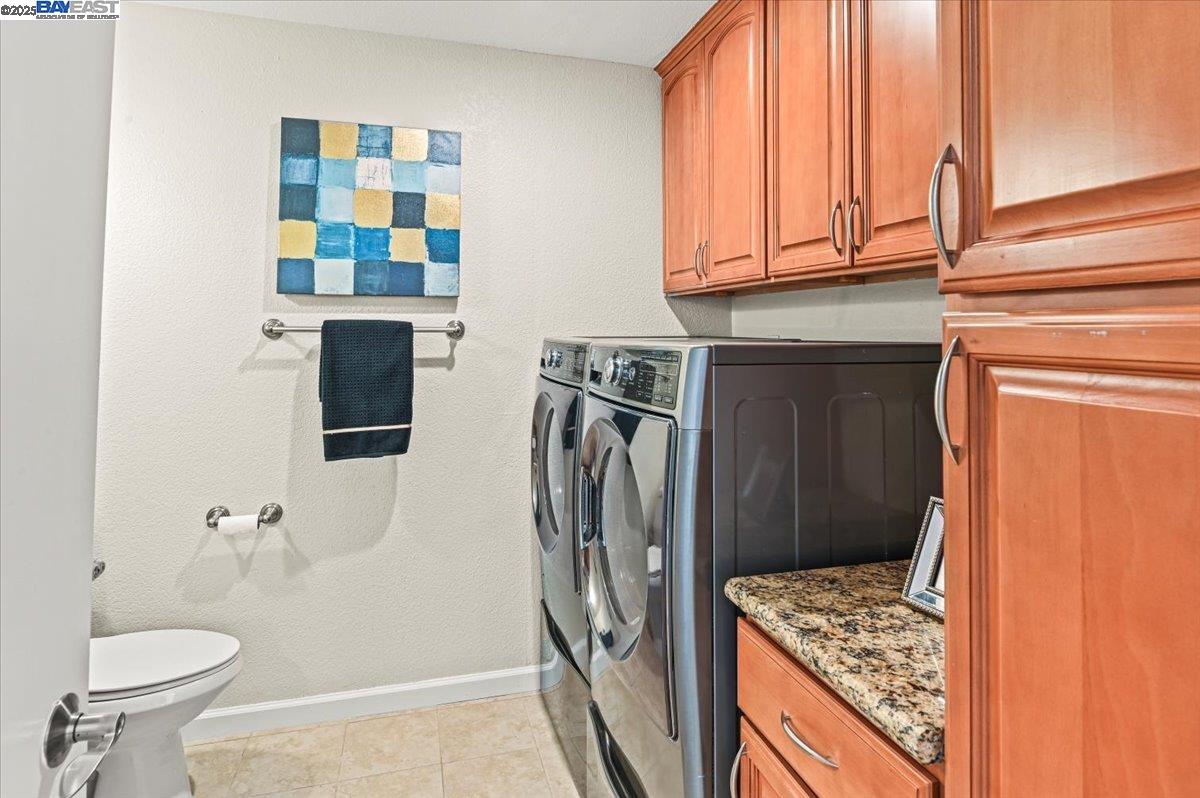 Detail Gallery Image 13 of 32 For 34256 Gadwall Cmn, Fremont,  CA 94555 - 3 Beds | 2/1 Baths