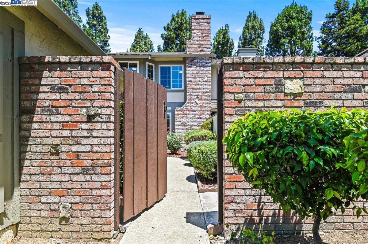 Photo #3: 41100071 Listing 
