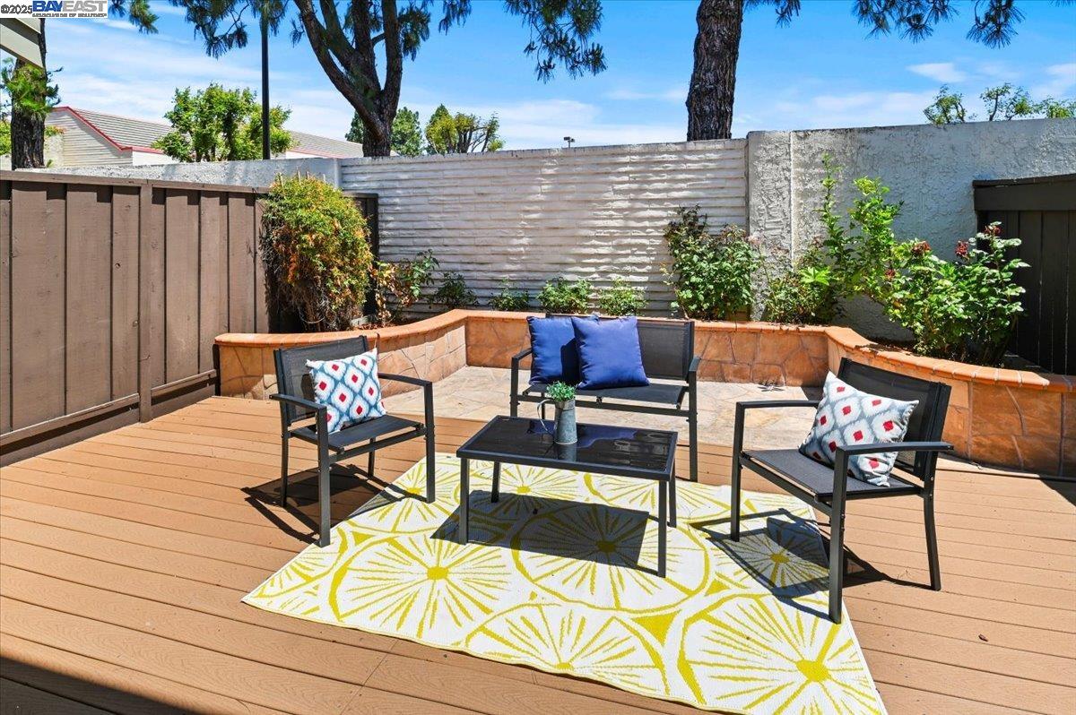 Detail Gallery Image 25 of 32 For 34256 Gadwall Cmn, Fremont,  CA 94555 - 3 Beds | 2/1 Baths