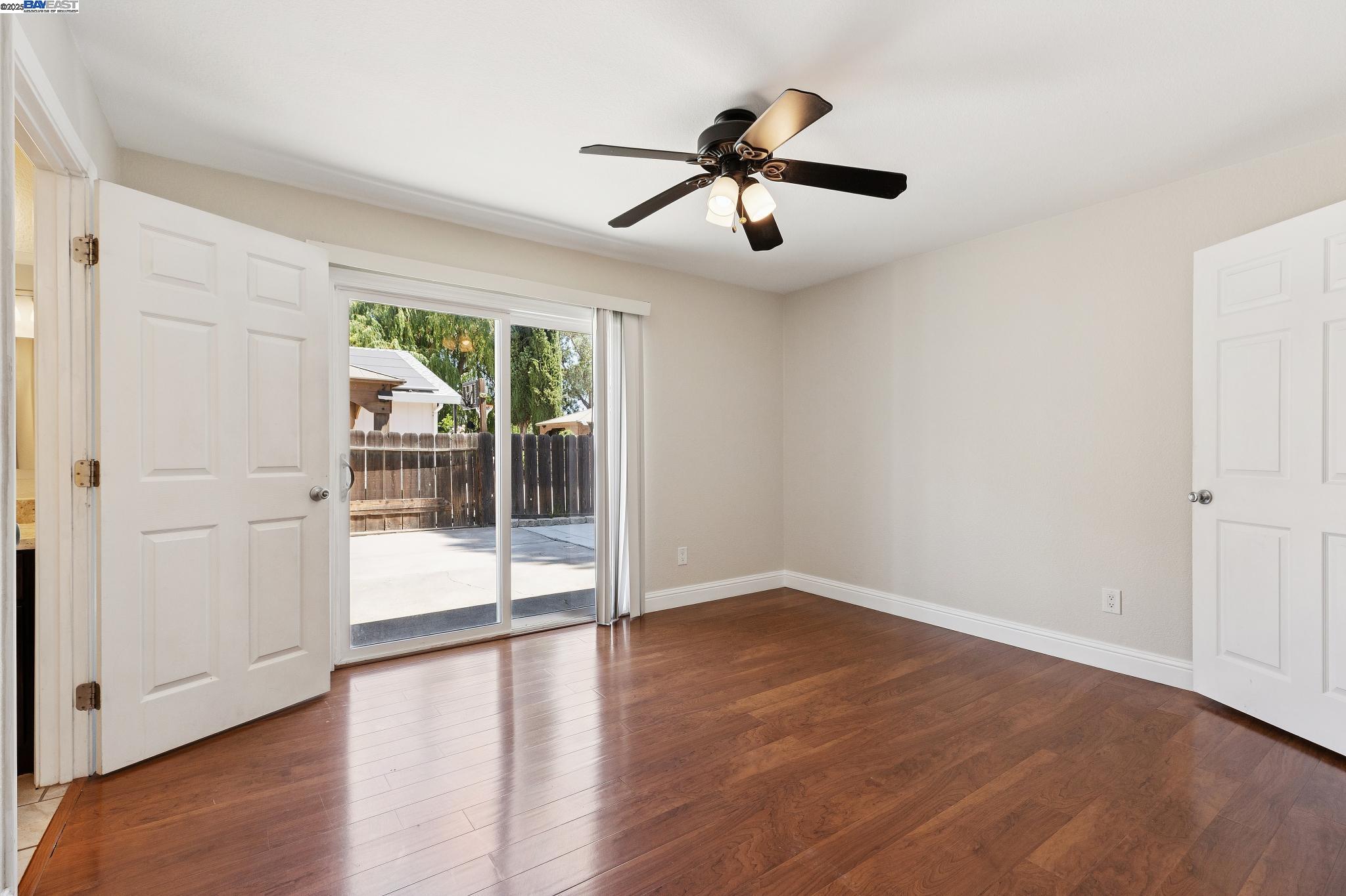 Detail Gallery Image 13 of 29 For 310 S Central Ave, Tracy,  CA 95376 - 3 Beds | 2 Baths