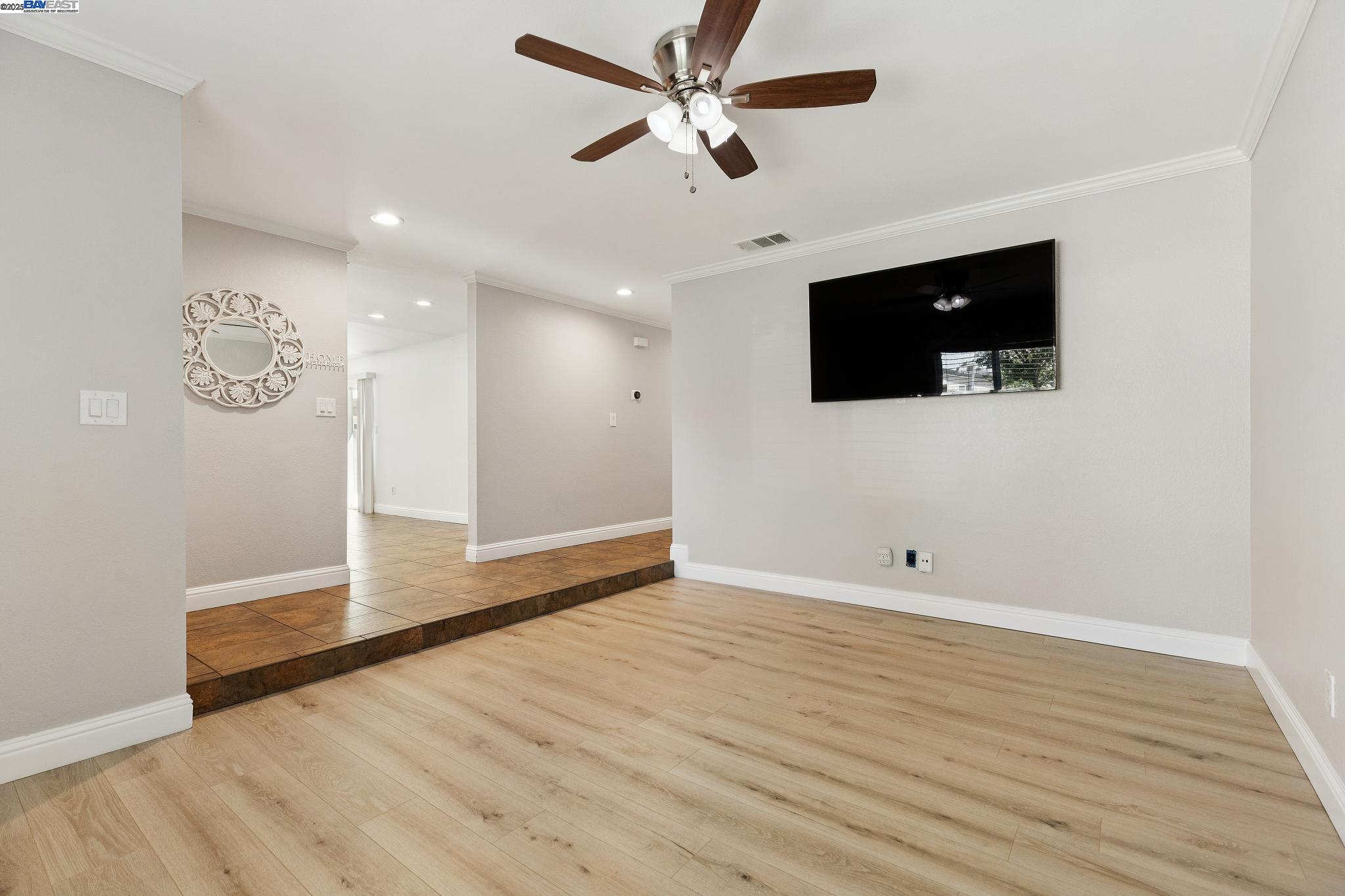 Detail Gallery Image 7 of 29 For 310 S Central Ave, Tracy,  CA 95376 - 3 Beds | 2 Baths