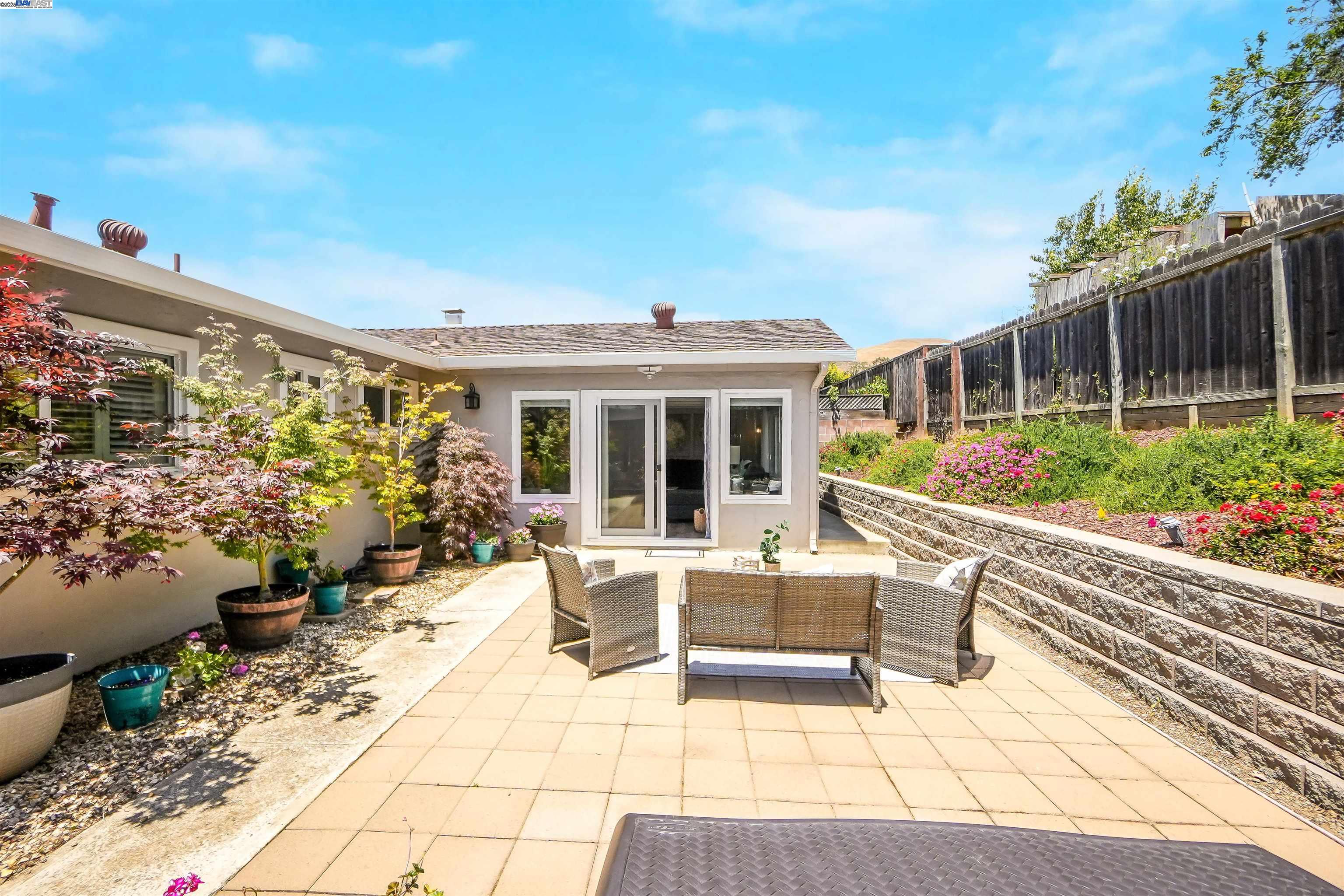 Detail Gallery Image 32 of 42 For 38392 Nebo Dr, Fremont,  CA 94536 - 3 Beds | 2 Baths