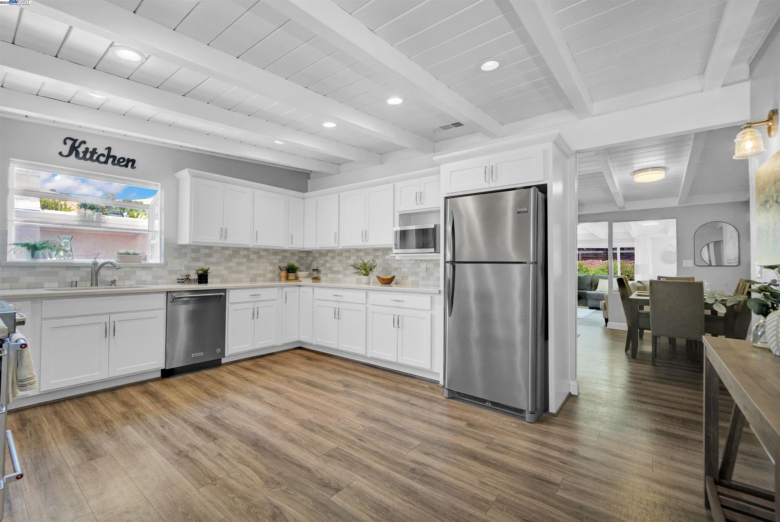 Detail Gallery Image 8 of 42 For 38392 Nebo Dr, Fremont,  CA 94536 - 3 Beds | 2 Baths