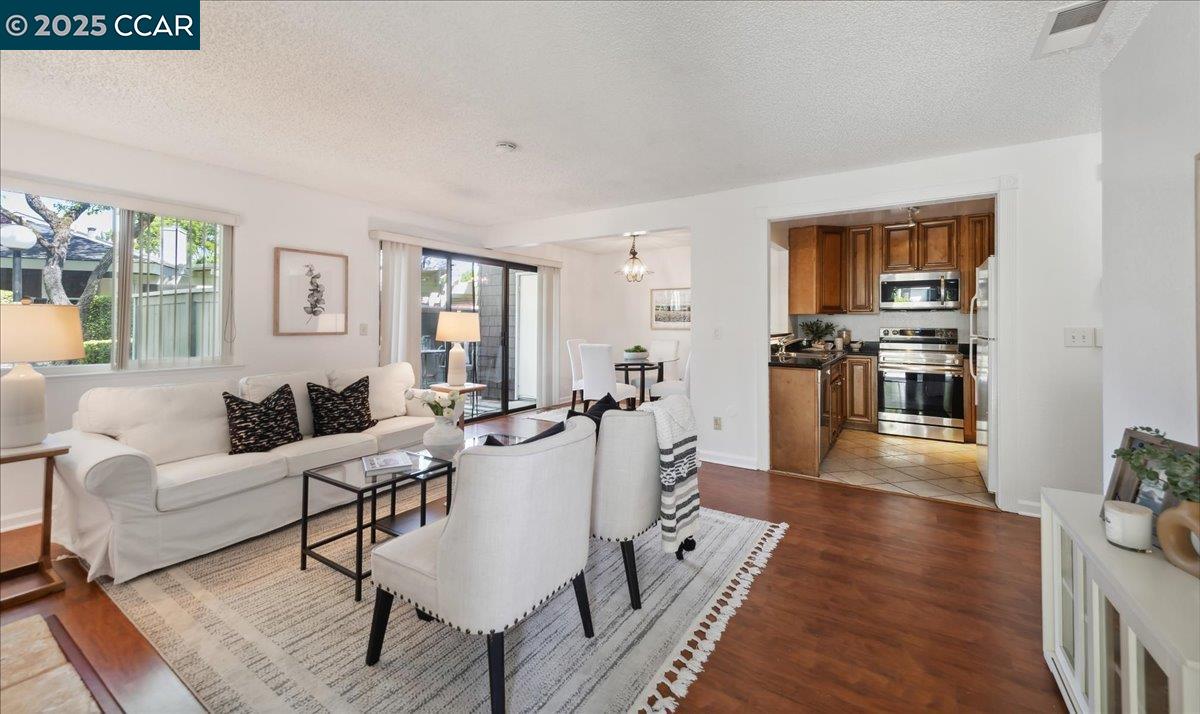 MLS: 41100102 Condo For Sale