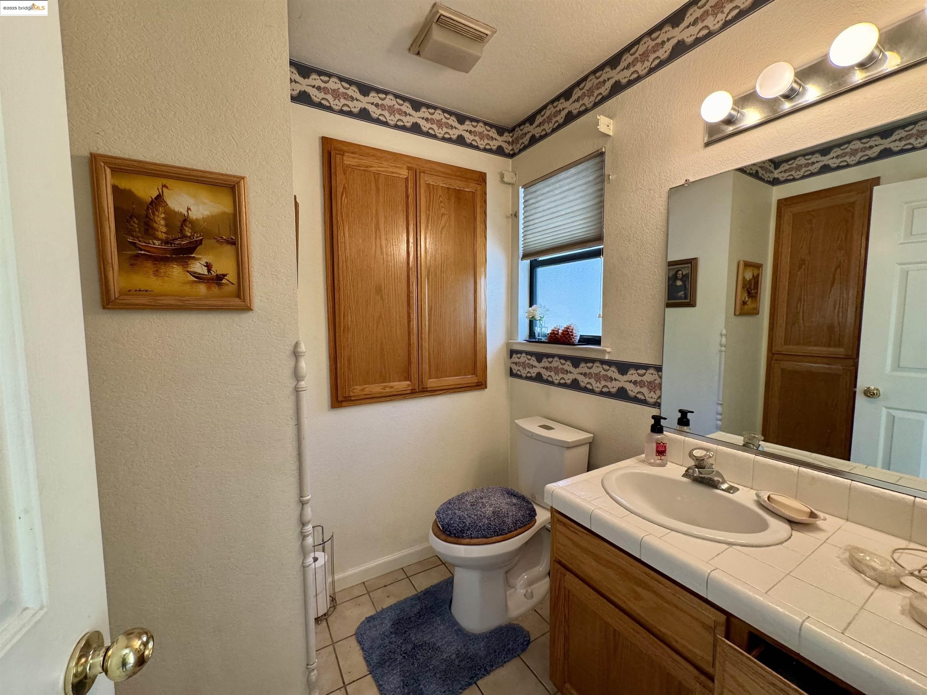 Detail Gallery Image 8 of 20 For 19240 James Cir, Groveland,  CA 95321 - 3 Beds | 2 Baths