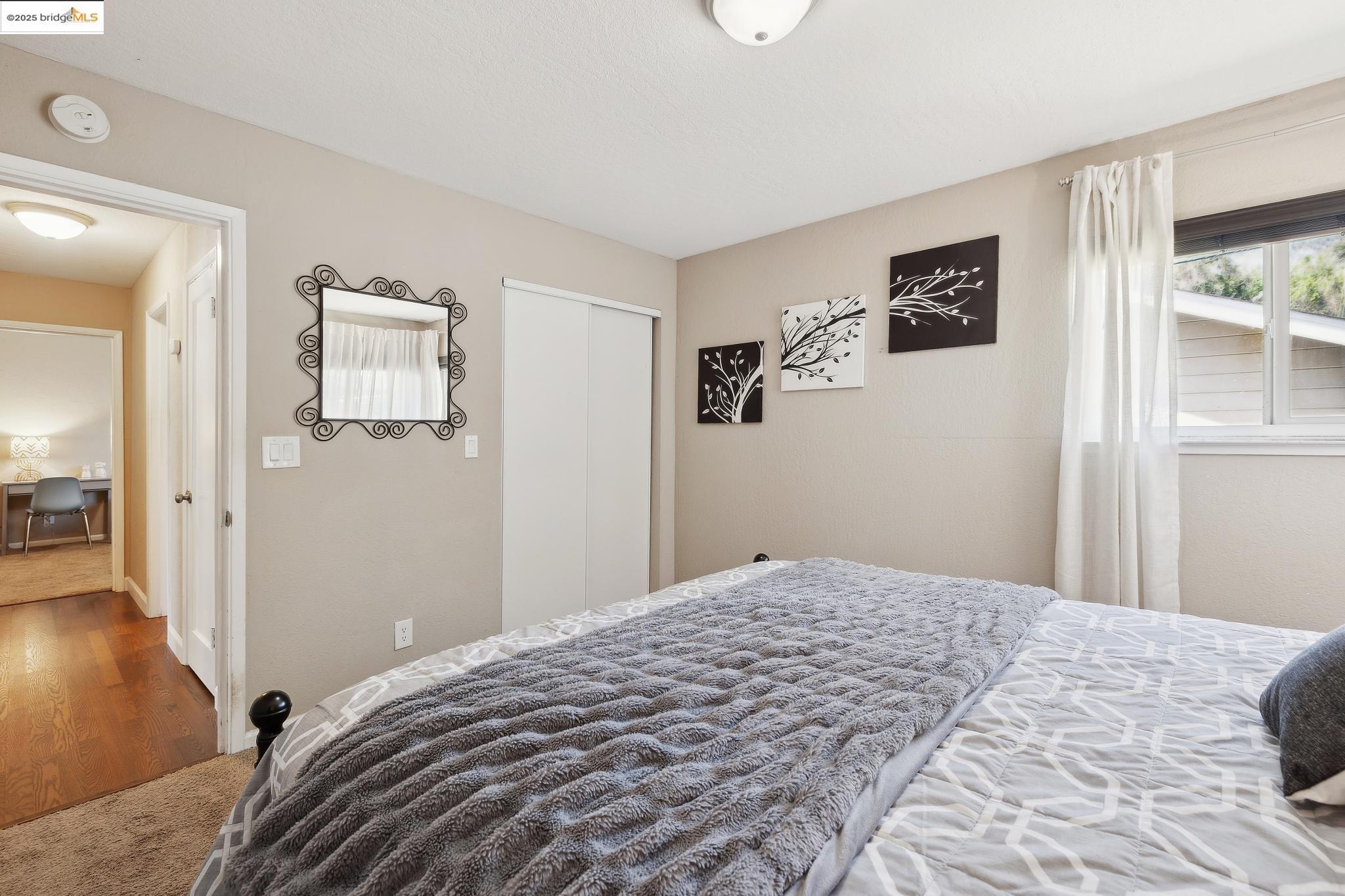 Detail Gallery Image 19 of 41 For 2670 Crescent Dr, Concord,  CA 94520 - 2 Beds | 2 Baths