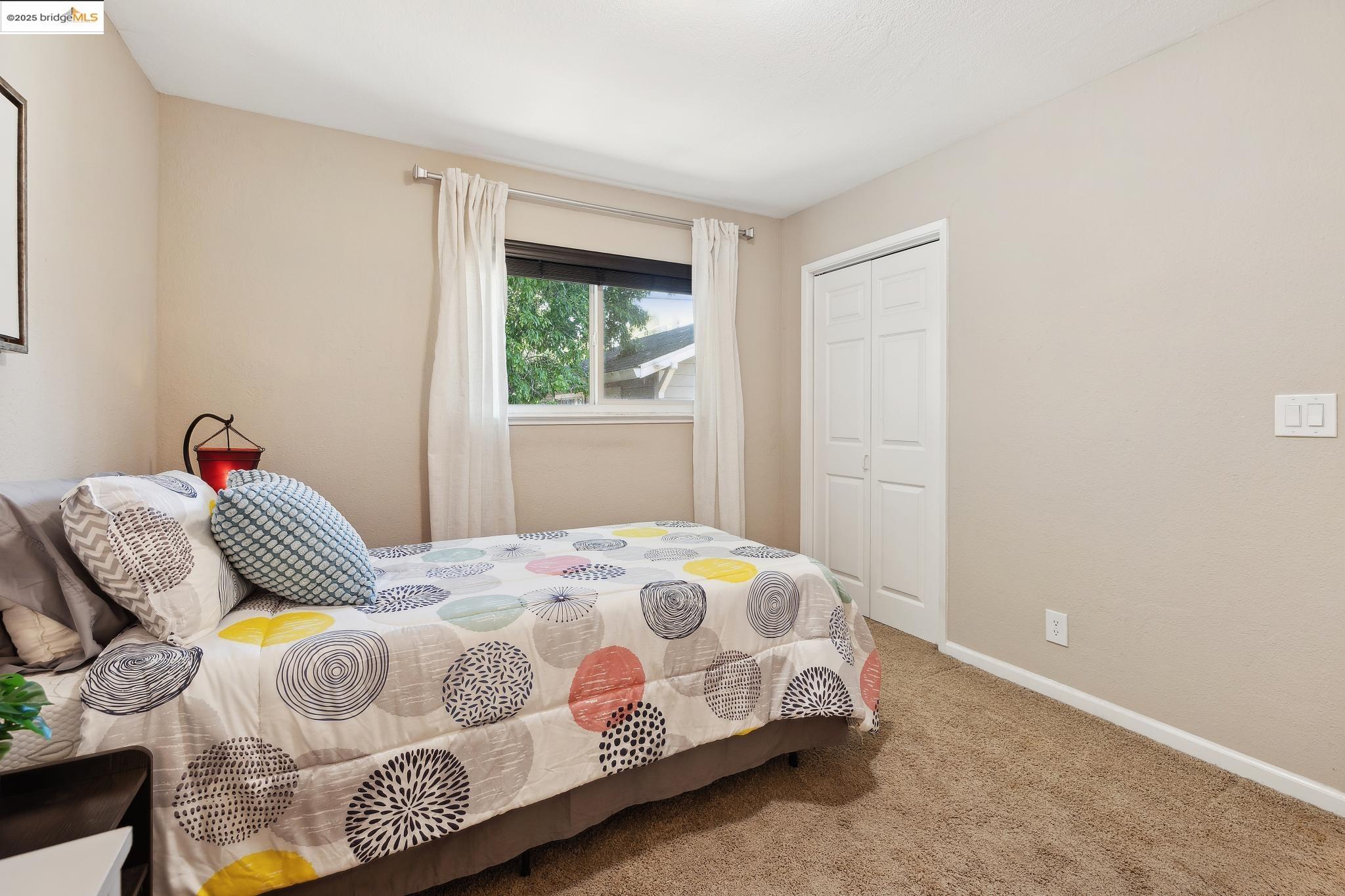 Detail Gallery Image 21 of 41 For 2670 Crescent Dr, Concord,  CA 94520 - 2 Beds | 2 Baths