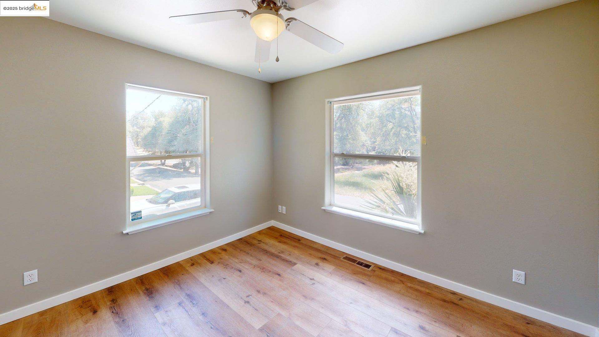 Detail Gallery Image 19 of 43 For 18211 Hammer Lane, Tuolumne,  CA 95379 - 3 Beds | 2 Baths