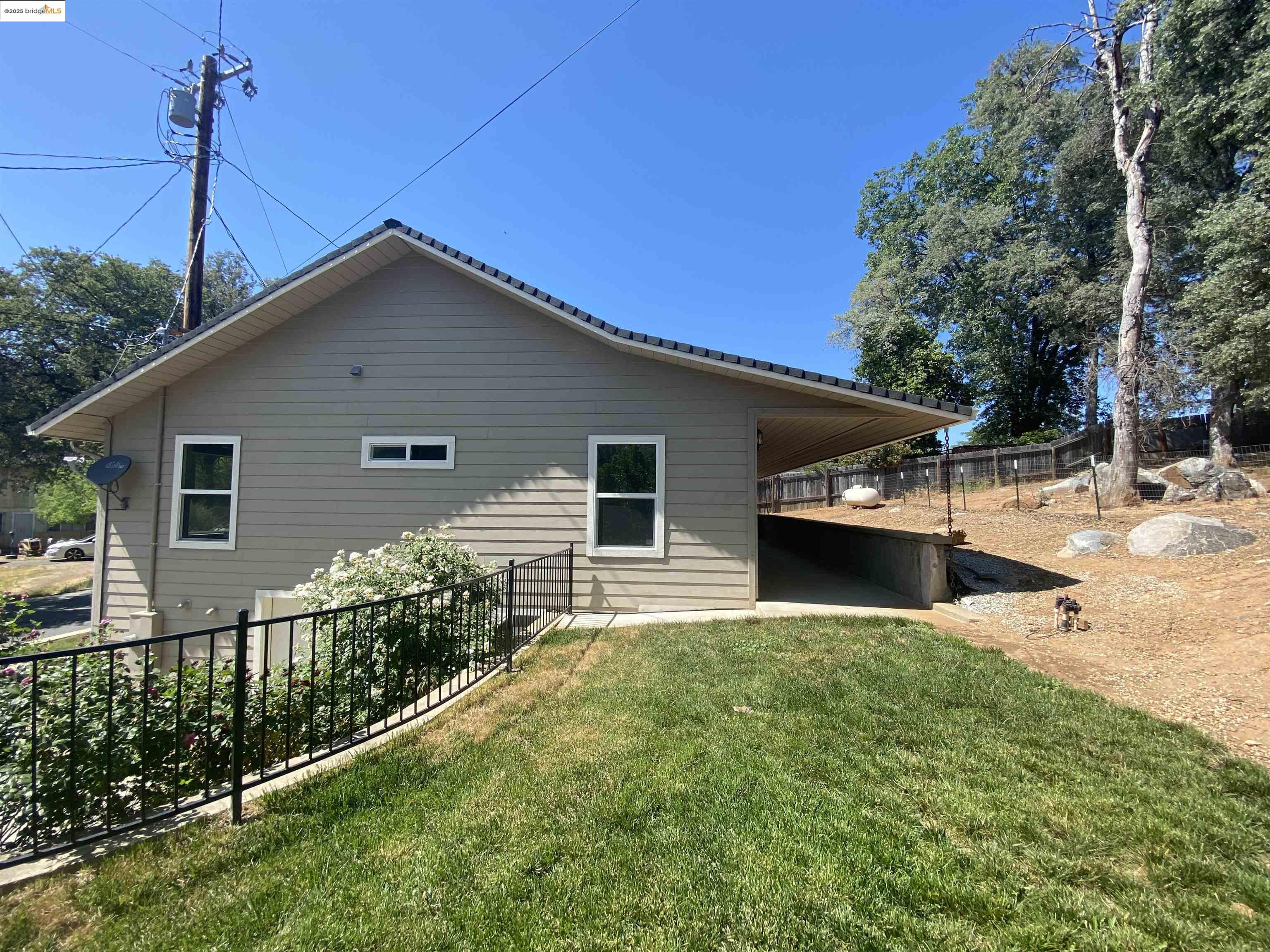 Detail Gallery Image 39 of 43 For 18211 Hammer Lane, Tuolumne,  CA 95379 - 3 Beds | 2 Baths